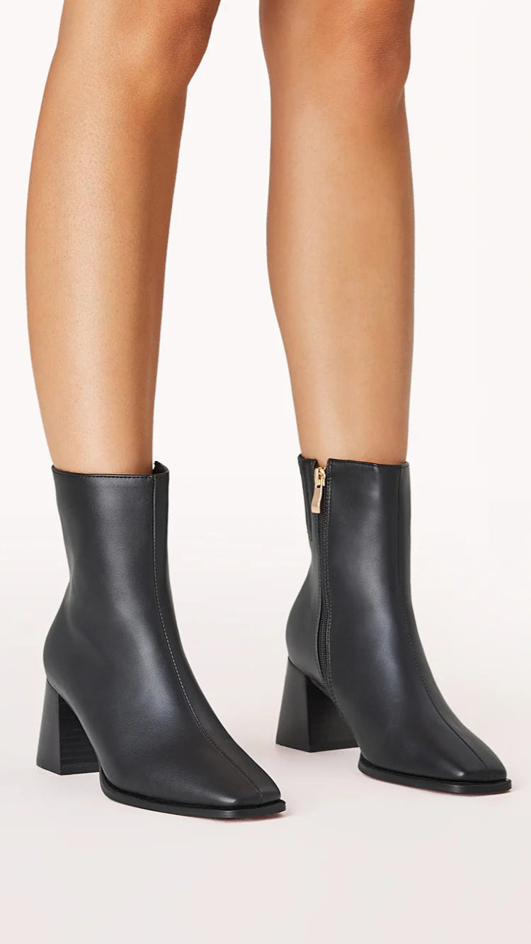 Alania Black Leather Ankle Boots for Women - Stylish & Comfortable Footwear for Casual Outings & Office Wear