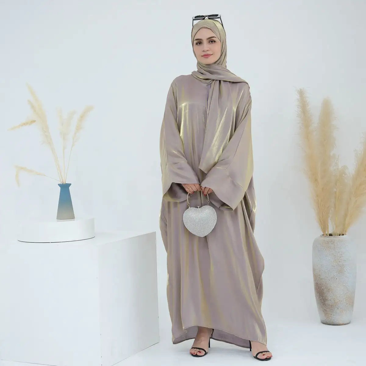 Elegant Muslim Women Abaya Dress - Modest Islamic Prayer Dress for Women - Perfect for Prayer, Mosque, and Special Occasions