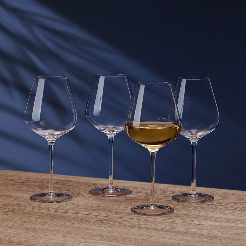 Premium Samantha Set of 4 Crystal Clear White Wine Glasses - Elegant Stemware for Chardonnay, Sauvignon Blanc & Riesling - Perfect for Dinner Parties, Weddings & Romantic Date Nights