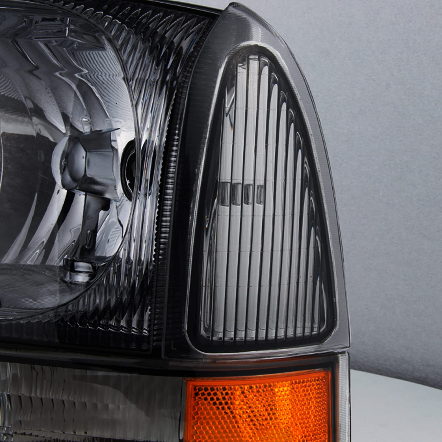 AKKON Smoked Headlights & Tail Lights Combo for Ford F-Series SuperDuty - Left & Right Pair - Upgrade Your Truck's Style & Night Visibility (Perfect for Off-Roading & Night Driving)