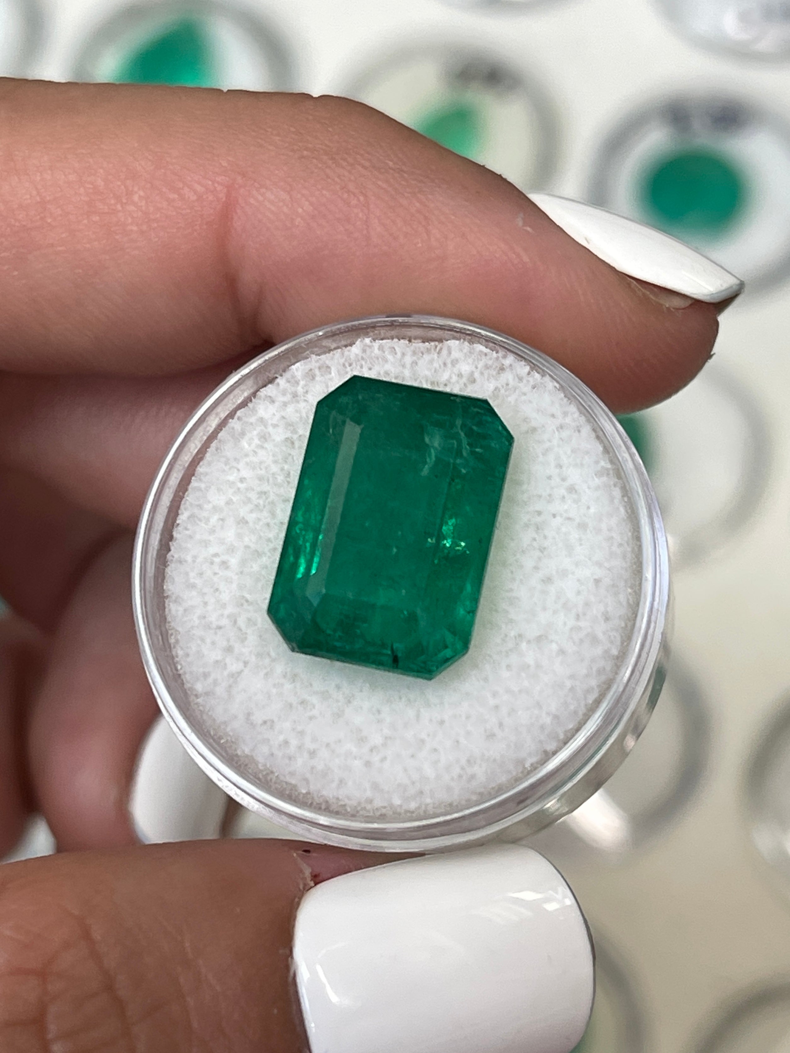 12.89 Carat Natural Zambian Emerald - 15.5x11mm Loose Kelly Green Gemstone for Jewelry Making & Engagement Rings