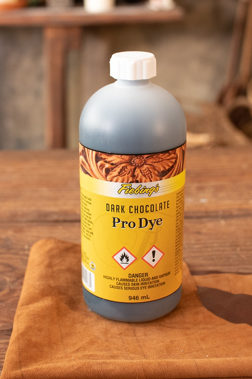 Fiebing's Oil Dye - 32oz Dark Chocolate Leather Dye for Shoes, Bags & Furniture - Professional Leather Coloring & Restoration Solution