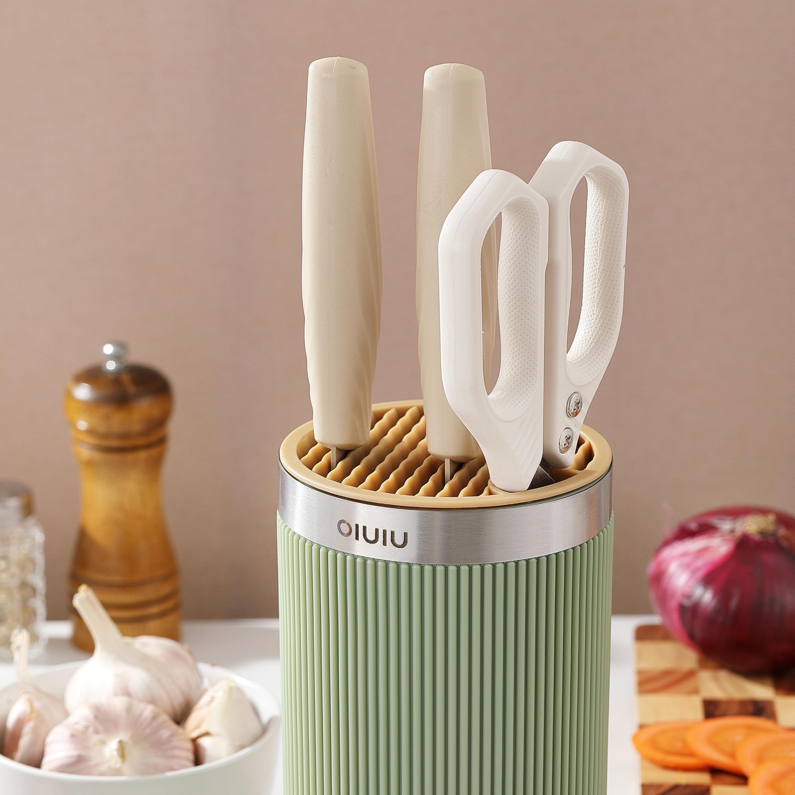 OLULU Universal Round Knife Block Holder - Spacious Knife Storage Organizer Stand for Kitchen Countertops | Stylish Green & Yellow | Space Saving Design for Chefs & Home Cooks | Perfect for Knife Organization & Kitchen Decor