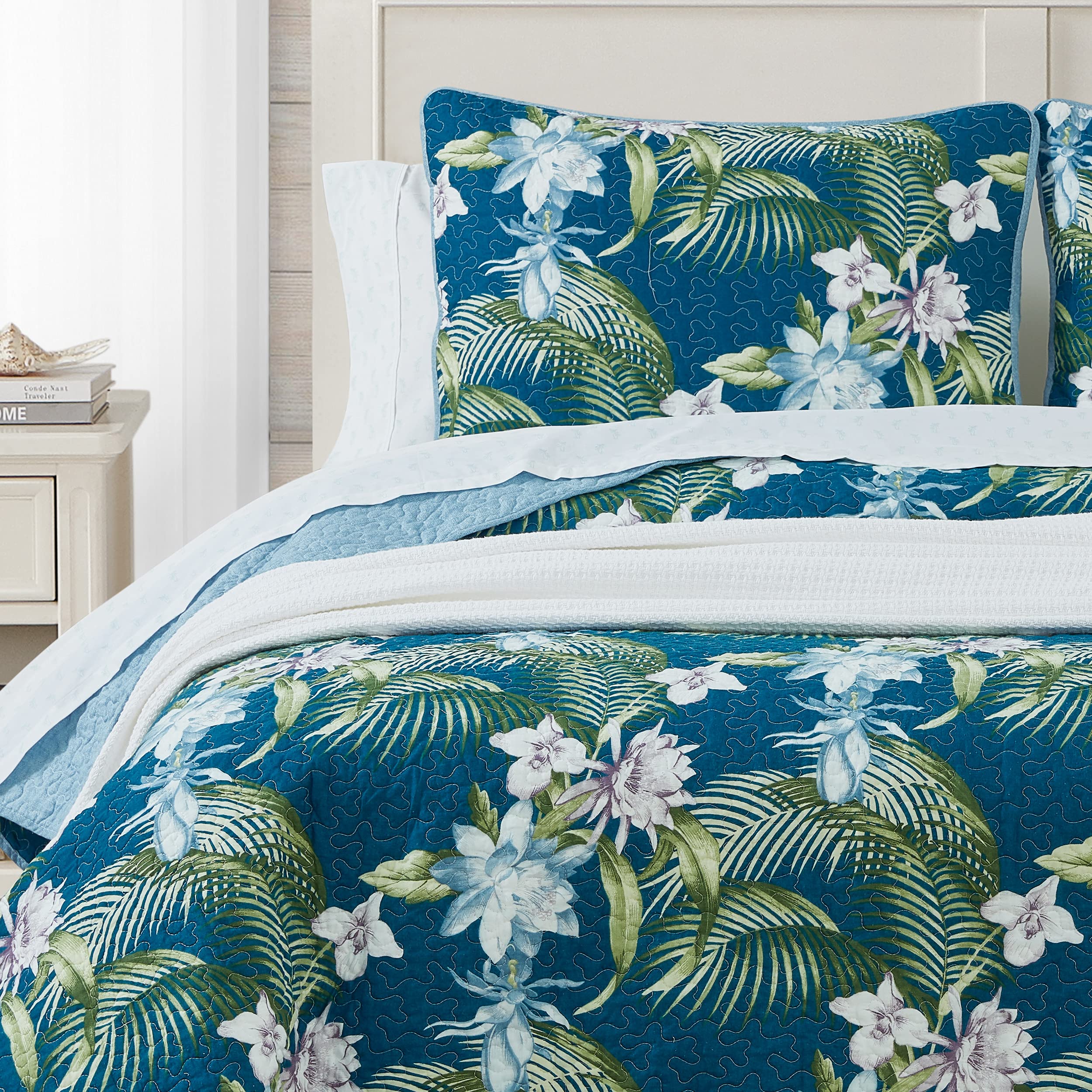 Tommy Bahama King Size Reversible Cotton Quilt Set with Matching Shams - Breathable All Seasons Bedding in Southern Breeze Dark Blue | Perfect for Master Bedroom, Guest Room & Coastal Home Decor