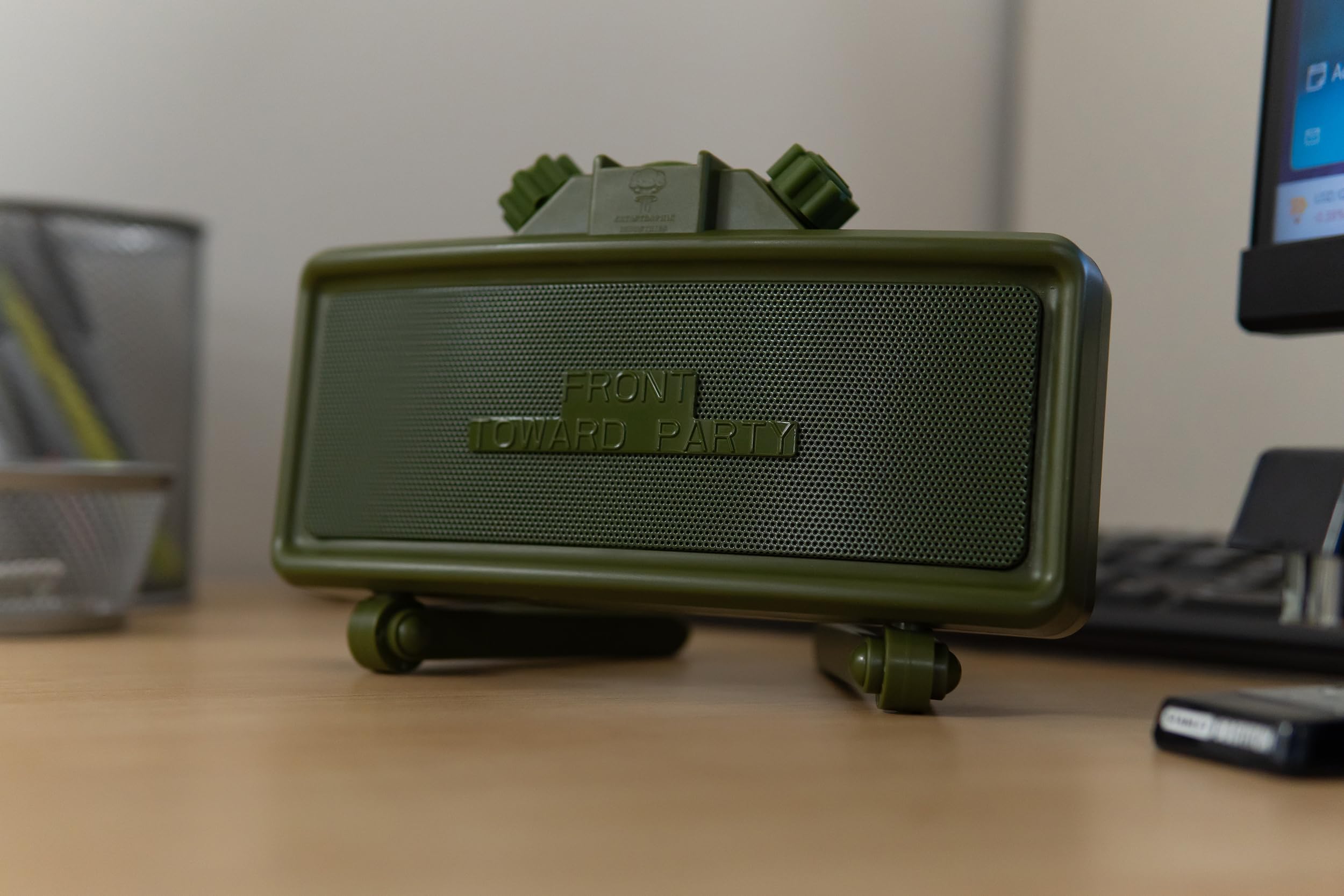 Premium Claymore Portable Bluetooth Speaker - Hi-Fi Stereo Sound, Loud & Clear Audio, Waterproof IPX7, Dustproof & Shockproof for Indoor/Outdoor Use - Perfect for Beach, Pool Parties, Camping, Hiking & Backyard Gatherings