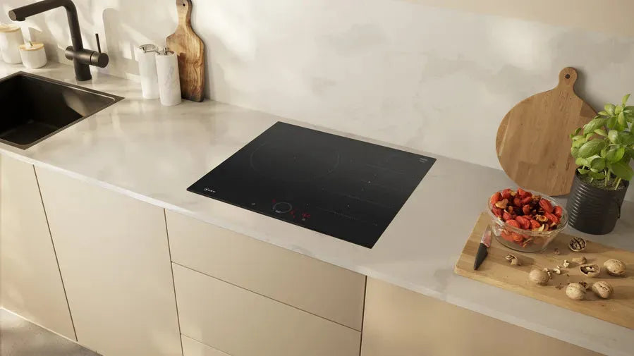 Neff 60cm Flex Induction Cooktop N70 T66FHC4L0 - Fast Heating Electric Stove with Touch Control for Modern Kitchen Cooking | Perfect for Home Chefs & Small Spaces