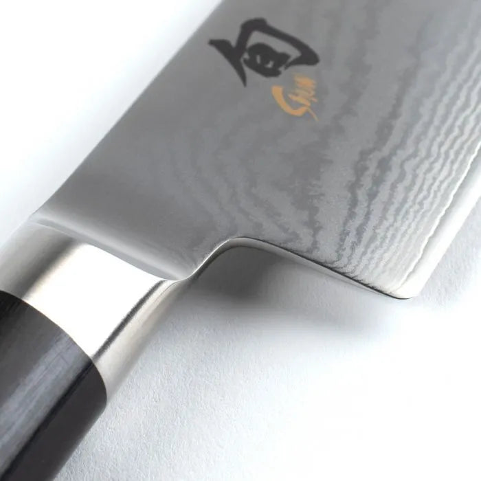 Shun DM0706 Classic 8-Inch Chef's Knife - Premium Japanese Kitchen Knife for Professional Chefs & Home Cooking - Perfect for Slicing, Dicing & Chopping Vegetables, Meat & Fish