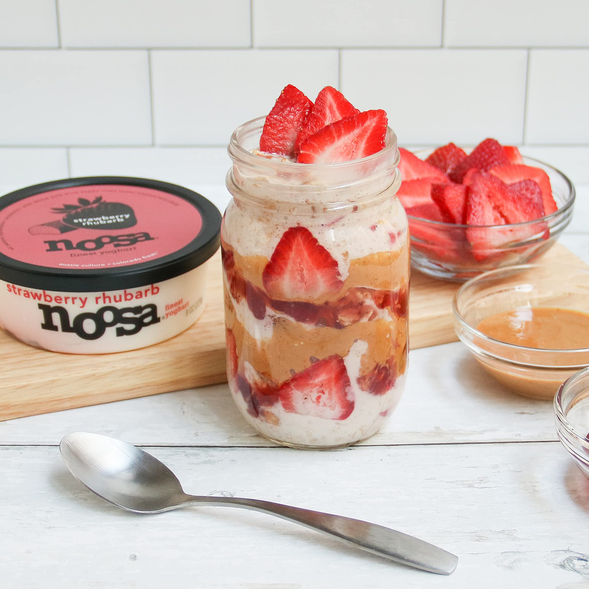 Noosa Yoghurt, Strawberry Rhubarb, 8oz - Probiotic Whole Milk Yogurt with Real Strawberries & Rhubarb, No Artificial Ingredients, Gluten Free - Perfect for Breakfast, Snacks & Healthy Desserts