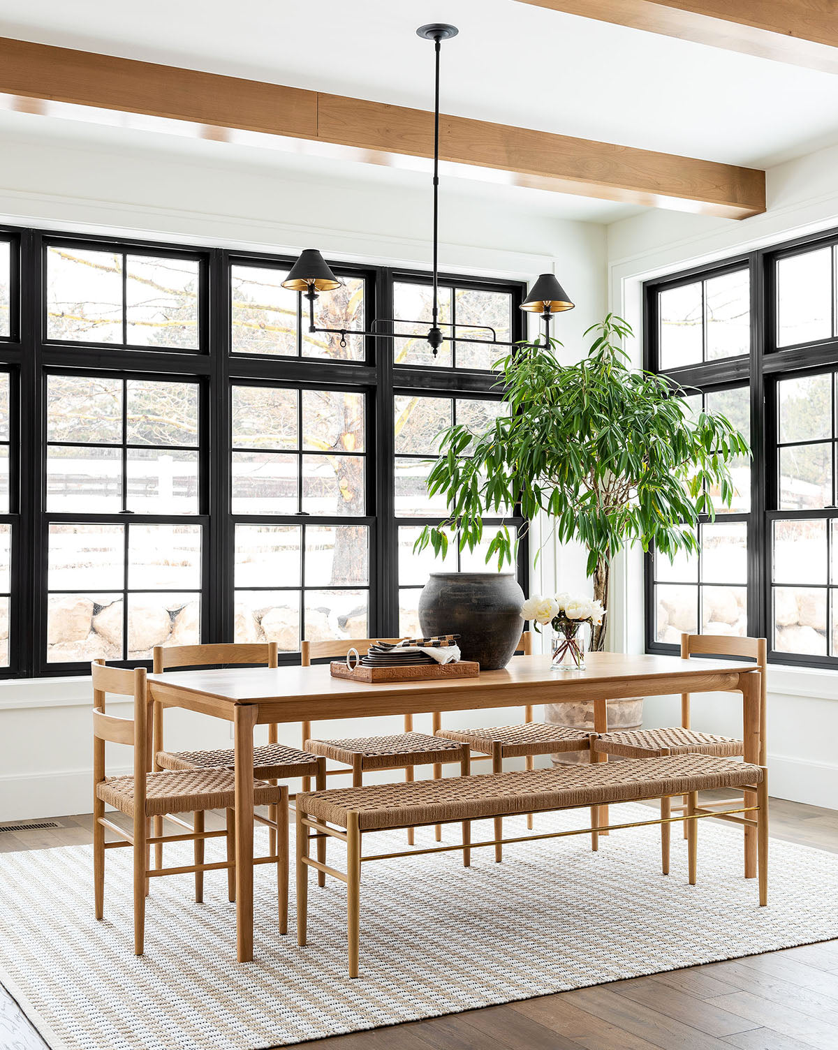 Modern Rectangular Chandelier - Elegant LED Crystal Ceiling Light Fixture for Dining Room, Living Room & Bedroom | Energy Efficient Lighting for Home Decor
