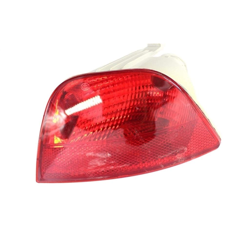 Ford Focus 2005-2008 Hatchback 5-Door Rear Bumper Fog Light & Tail Light Assembly - Left Side Replacement (Without Bulbs) | Durable ABS Plastic Construction | Perfect for Night Driving & Enhanced Visibility