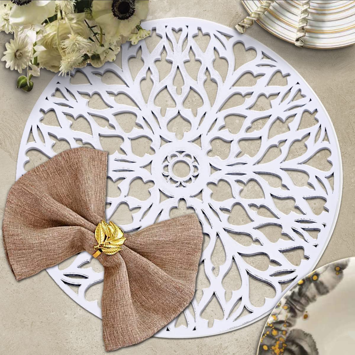 Decozen Wooden Placemats Set of 4 - Hand Carved Trivet for Kitchen, Dining & Coffee Table - Heat & Scratch Resistant - Elegant White Table Decor for Indoor/Outdoor Use - Perfect for Dinner Parties, BBQs & Holiday Gatherings