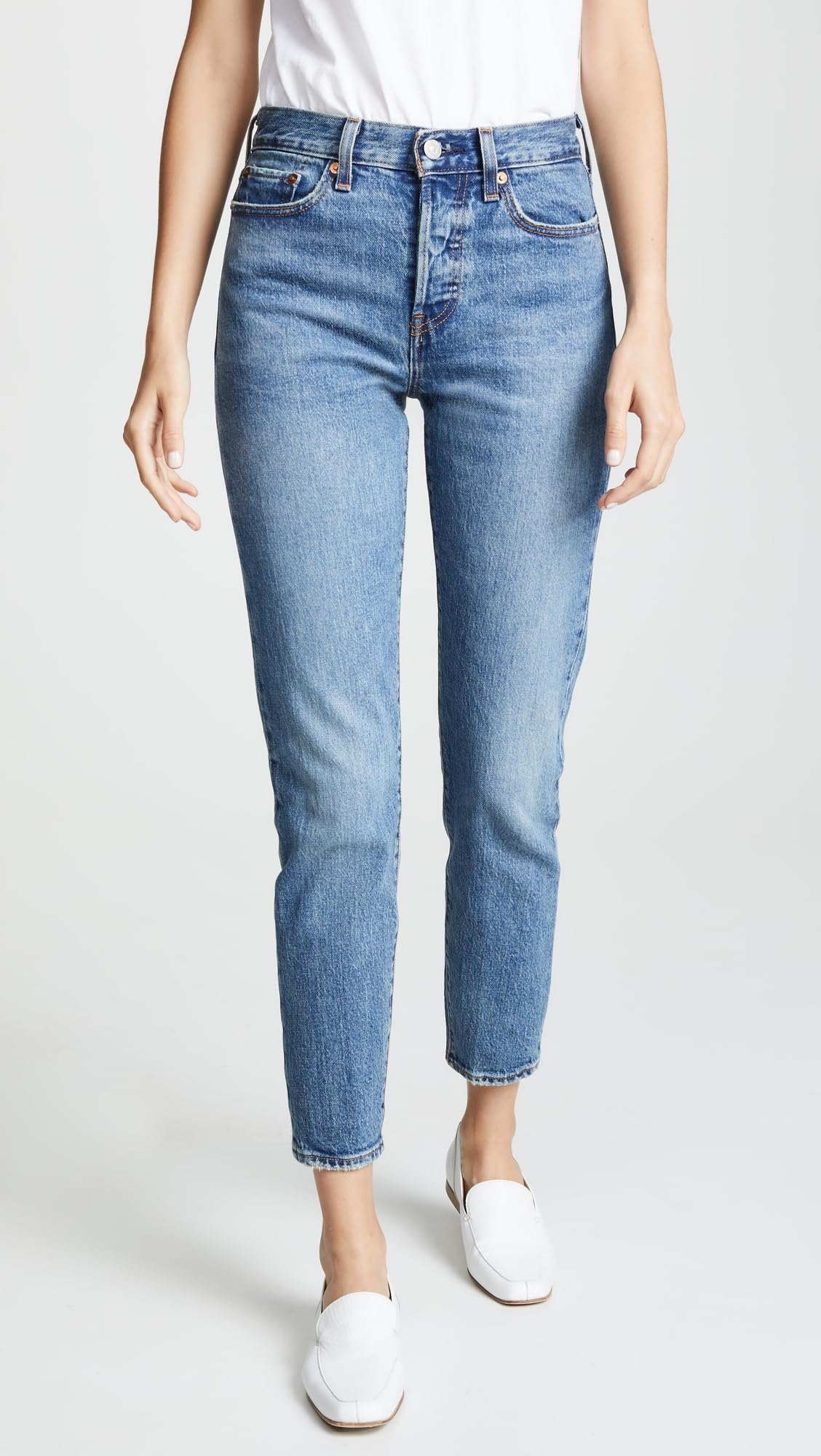Levi's Women's Premium Wedgie Icon Fit High Waist Jeans - Vintage Denim Pants for Casual Wear & Night Out