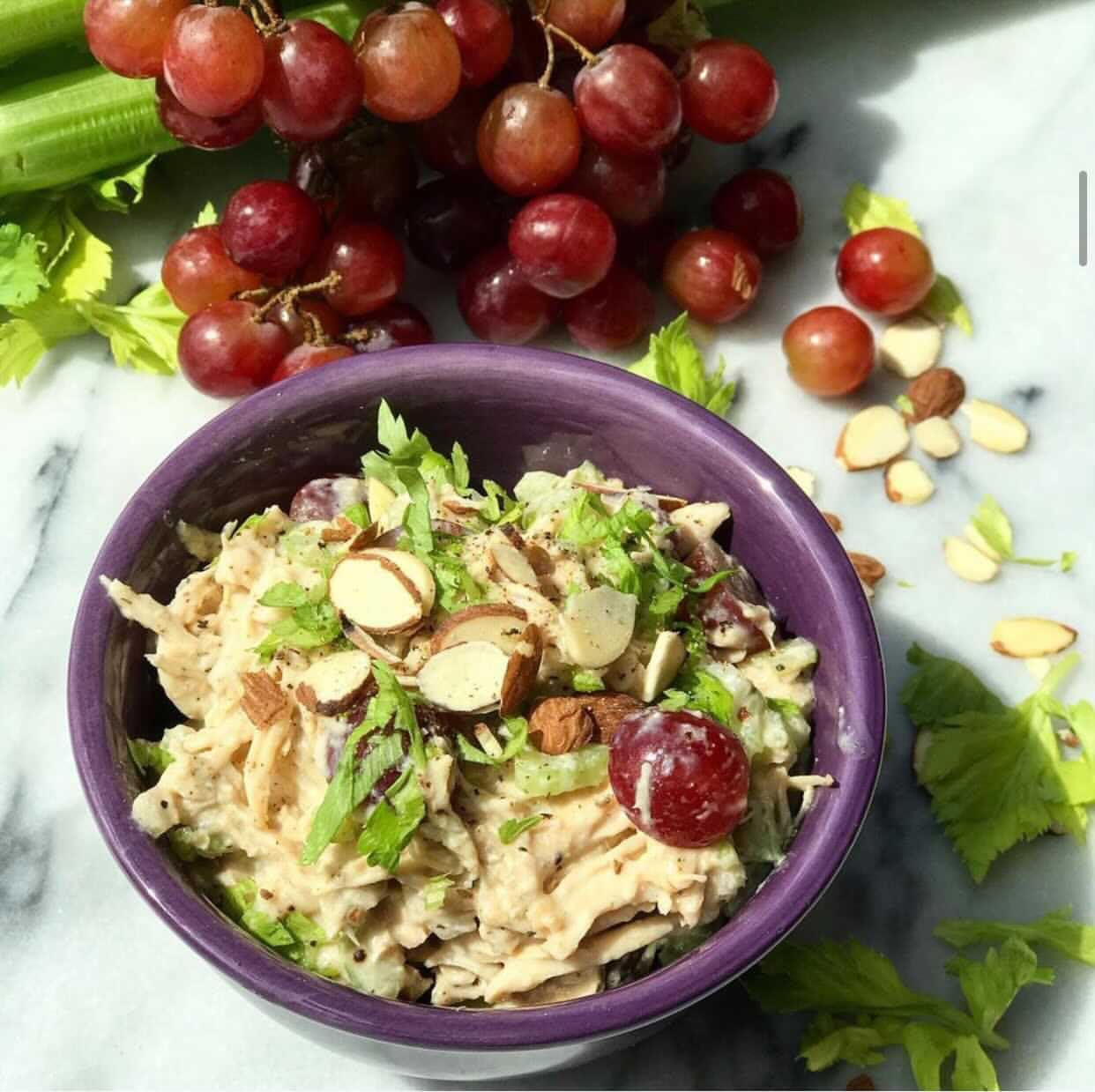 DAK's Spices Green Zest Seasoning Blend | 100% Natural Salt & Sugar Free | Premium Healthy Seasoning for Keto & Low Carb Diets | MSG Free, No Preservatives, No Potassium Chloride | Perfect for Clean Eating, Cooking, Grilling & Meal Prep | 1.5 oz Bottle | Great for Salads, Soups, Meats & Vegan Dishes