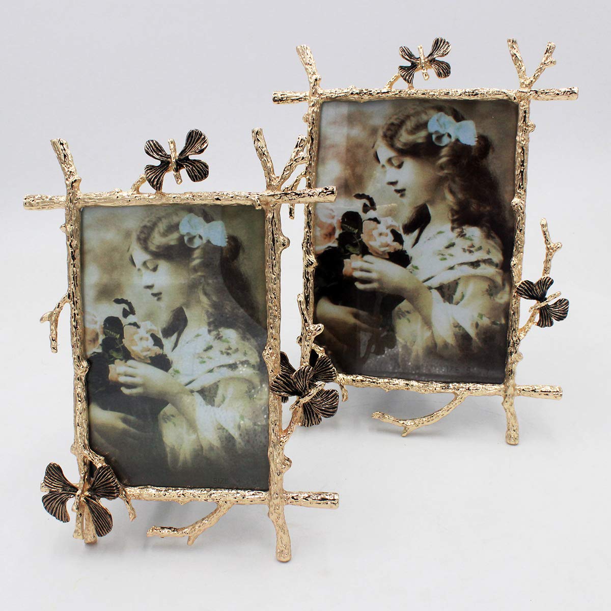 Funerom 4x6 Inch Golden Metal Picture Frame - Elegant Desktop Photo Display for Home, Office & Gift Giving | Perfect for Weddings, Graduations & Family Memories