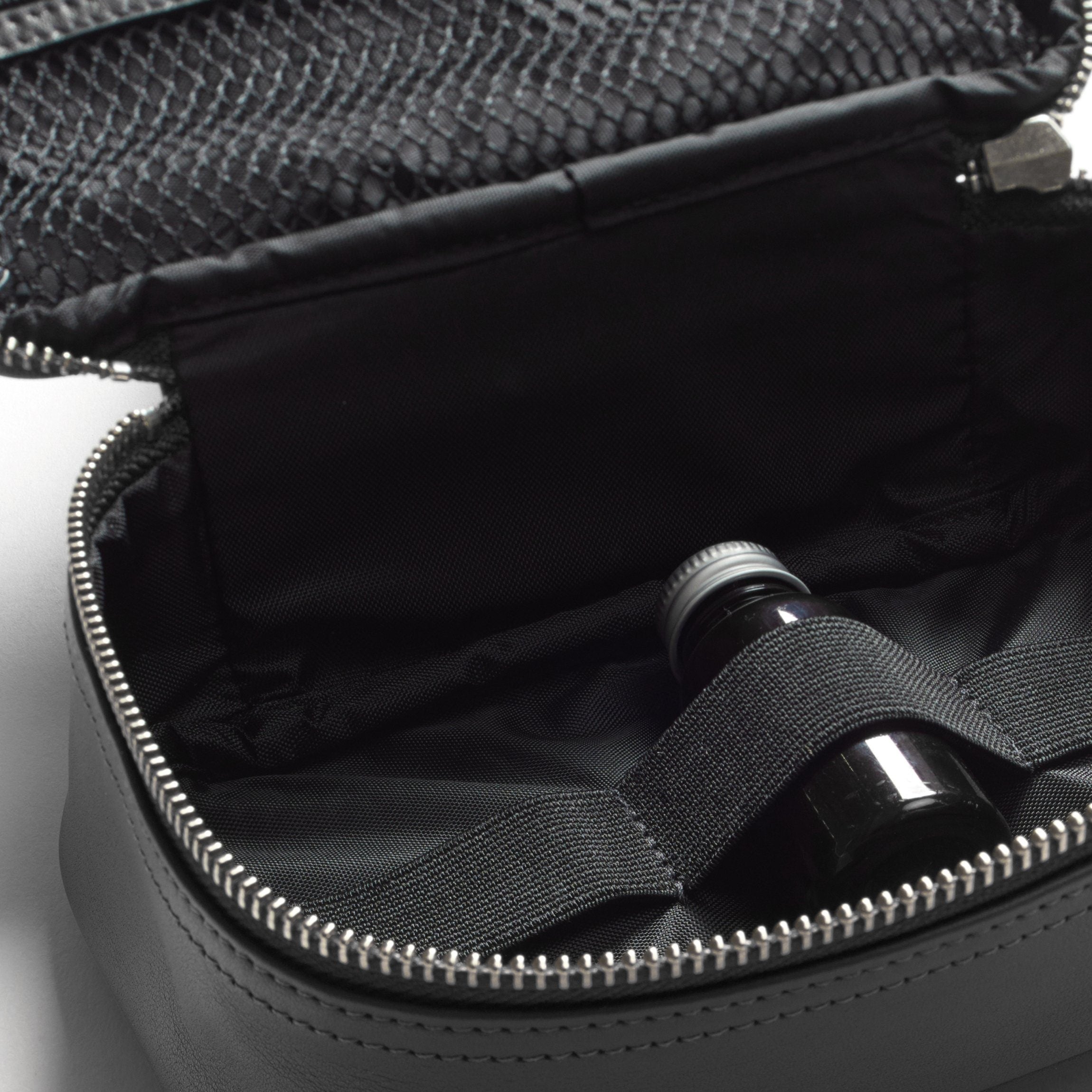 Premium Black Onyx Travel Organizer - Compact & Stylish Jewelry Case for Necklaces, Rings & Earrings - Perfect for Vacations, Business Trips & Daily Use