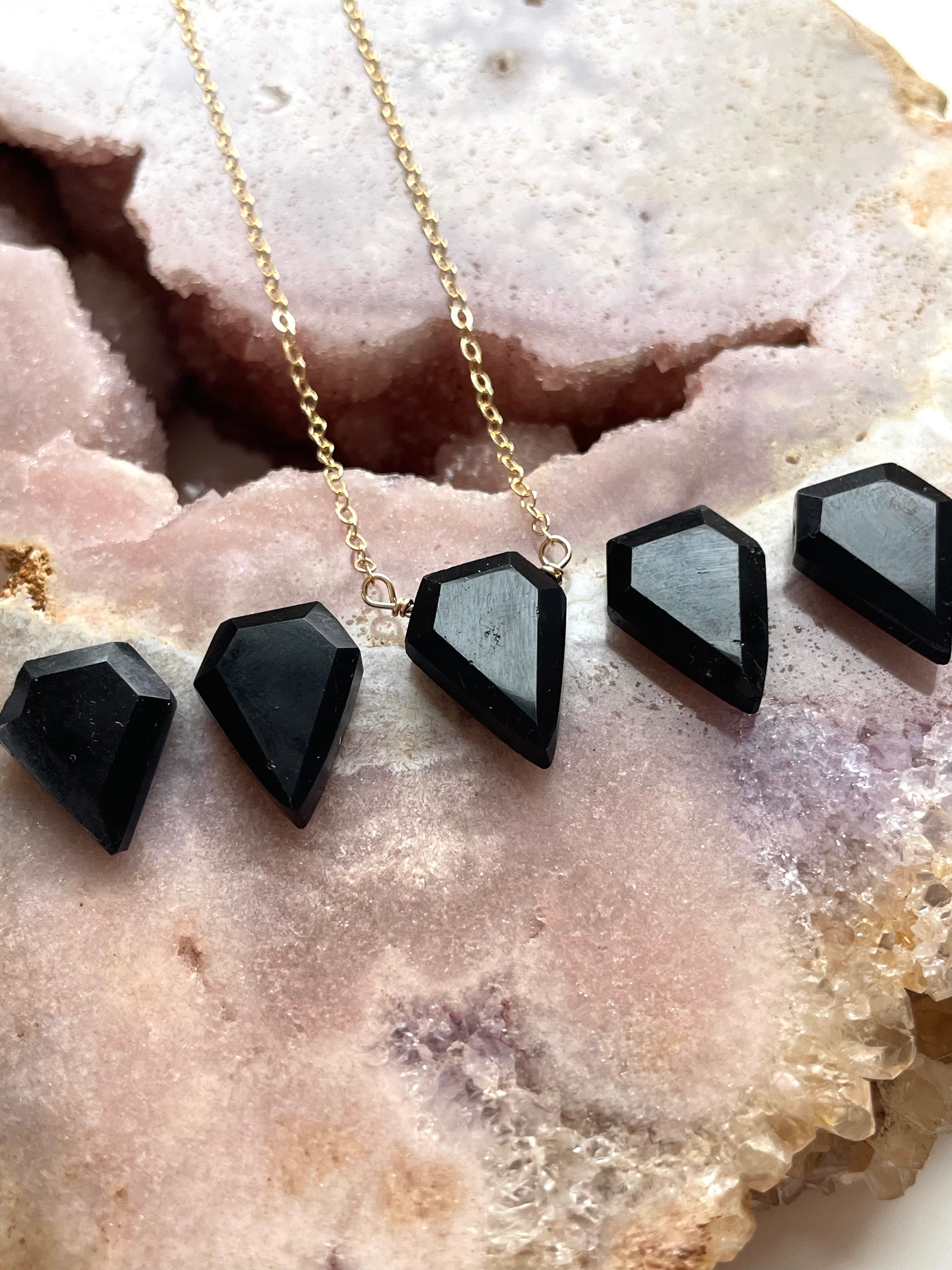 Black Tourmaline Pendant Necklace for Empath Protection - Healing Crystal Jewelry for Energy Cleansing & Stress Relief - Perfect for Meditation, Yoga & Spiritual Practices