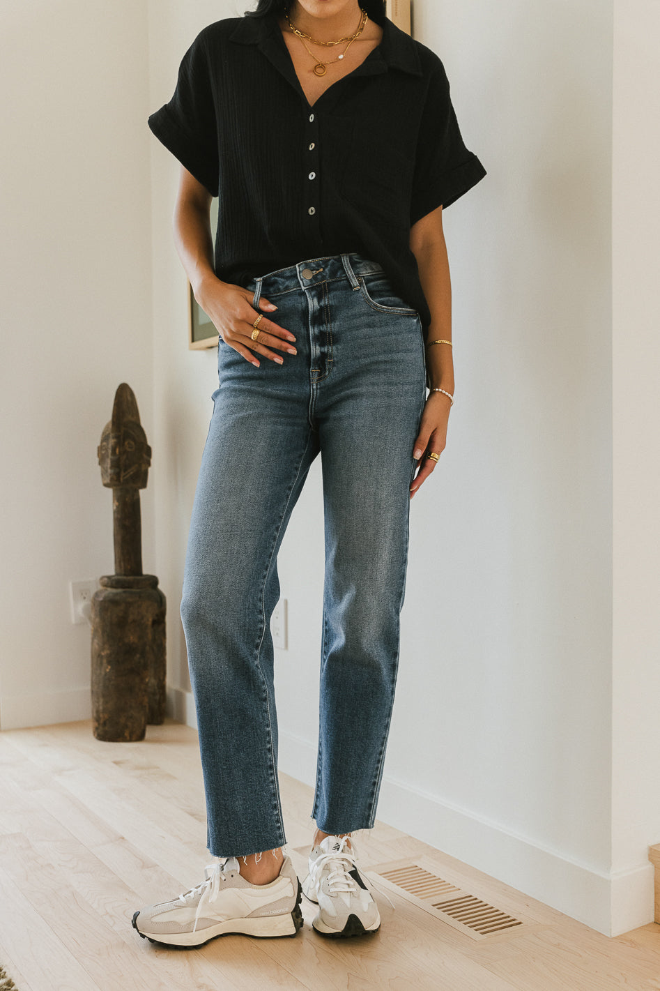 Amelia Straight Leg Jeans for Women - Medium Wash Denim Pants | Comfortable & Stylish Everyday Wear for Casual Outings and Office