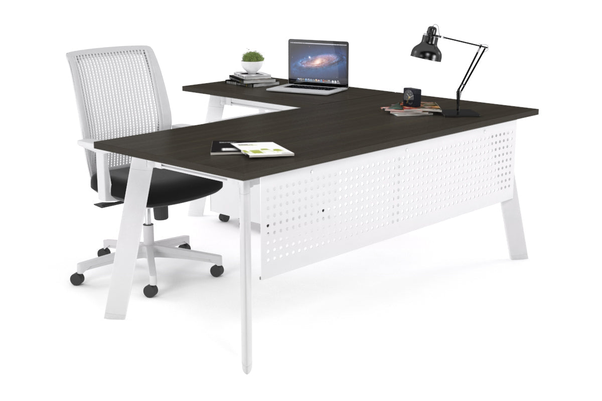 Switch Executive Corner Office Desk [70.9