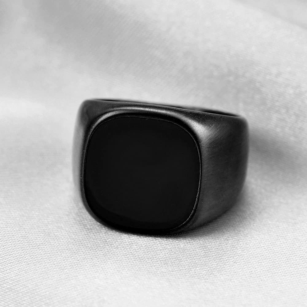 VQYSKO Stainless Steel Signet Rings for Men & Women - Solid Polished Biker Ring in Silver, Gold & Black (Sizes 4-15) | Perfect Gift for Dad, Boyfriend & Loved Ones | Ideal for Weddings, Parties & Everyday Fashion Accessories