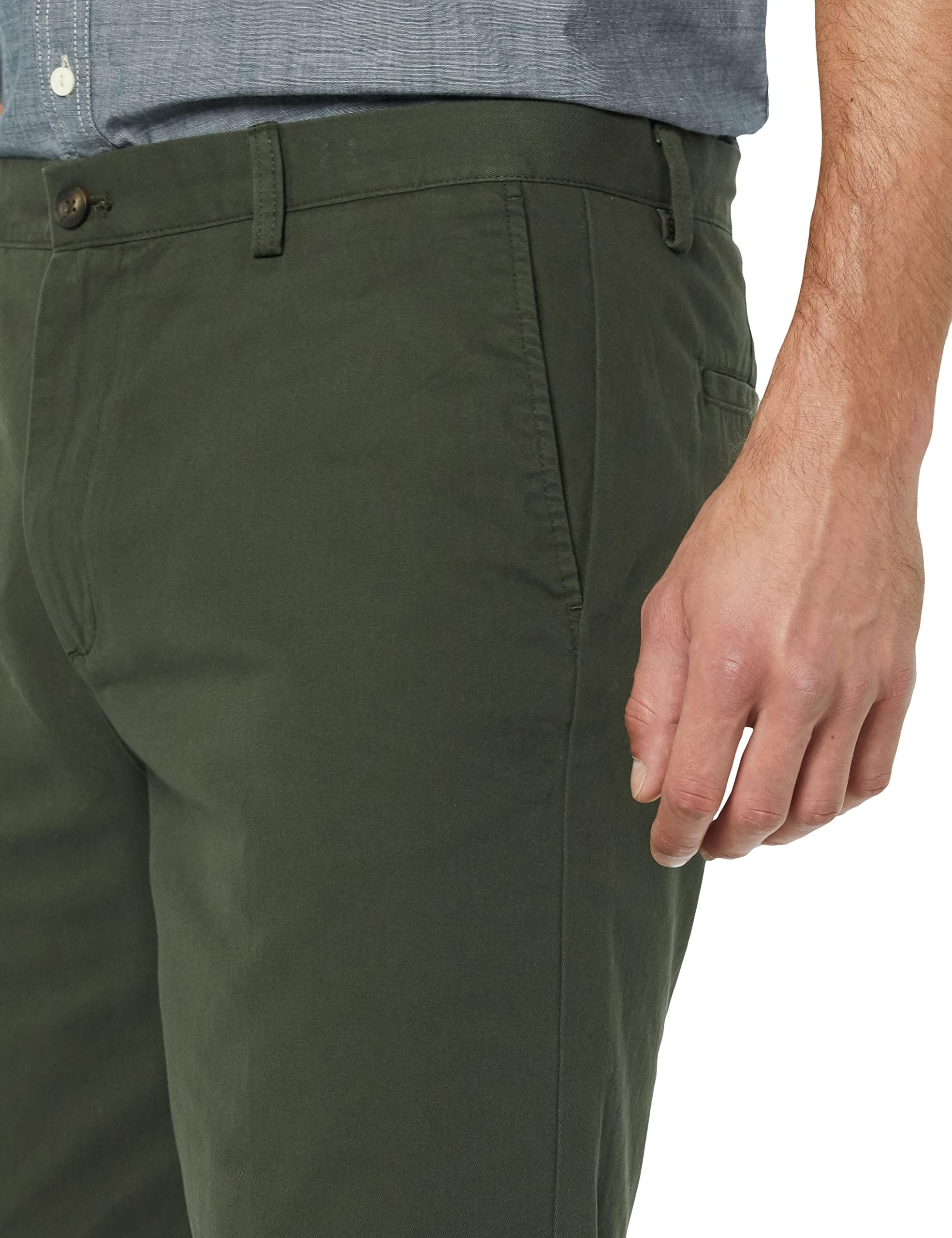 Amazon Essentials Men's Slim-Fit 9