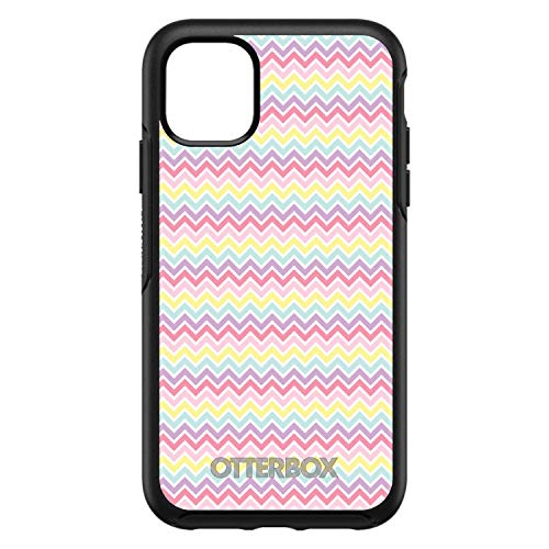 Rainbow Chevron Stripes Pattern On Black Case