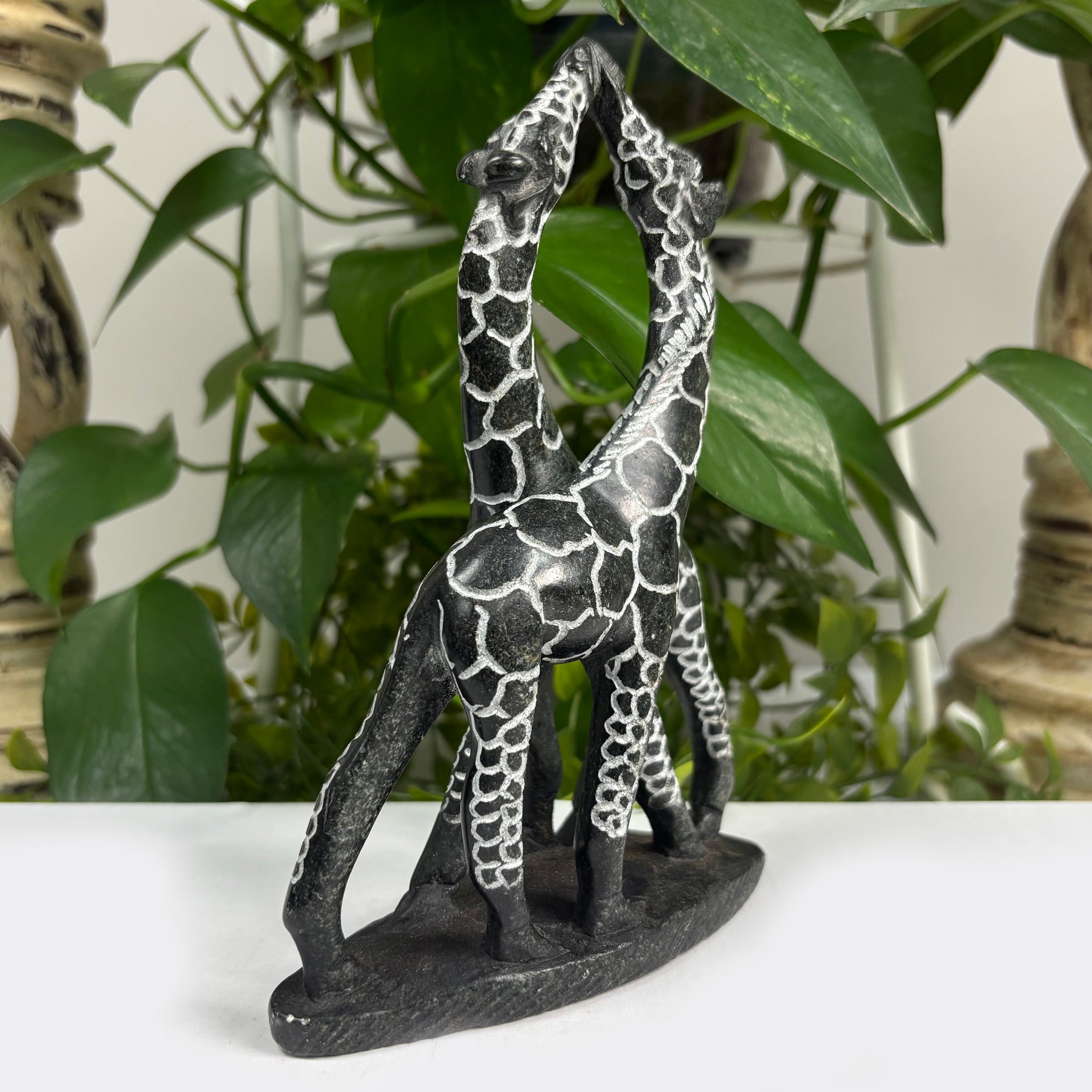 Hand Carved Natural Serpentine Giraffe Statue - Crystal Animal Figurine for Collectors, Home & Office Decor - Perfect for Feng Shui, Meditation Spaces & Gift Giving