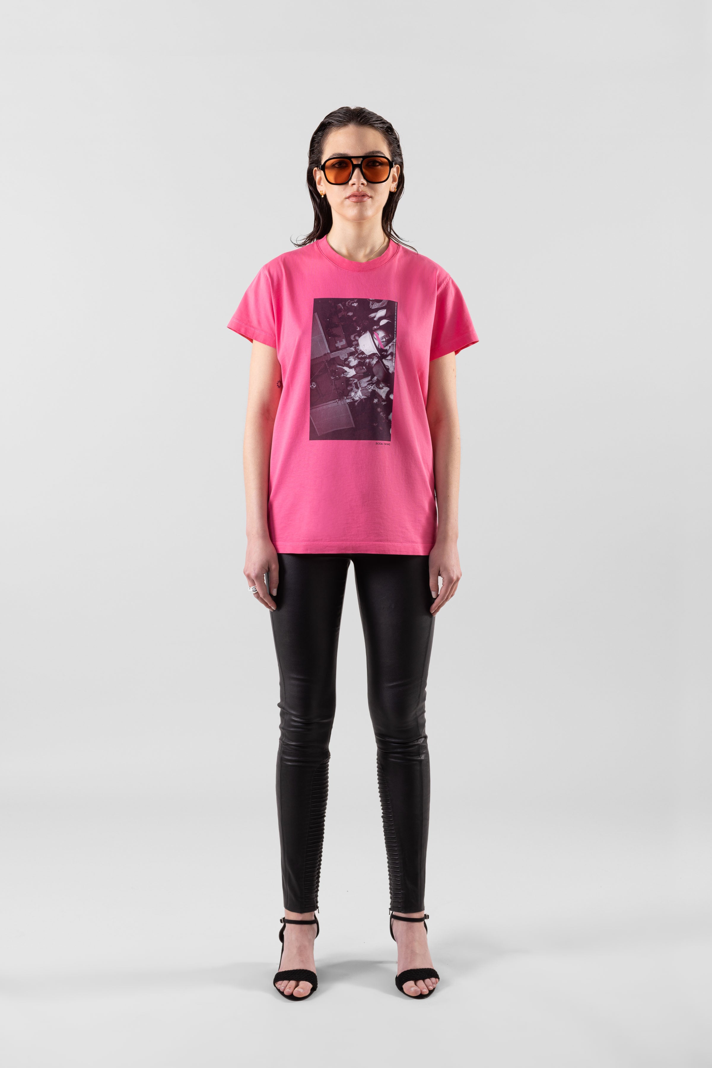 88 Ravers Tee - Washed Acid Pink Women's Vintage T-Shirt for Concerts, Festivals & Rave Parties
