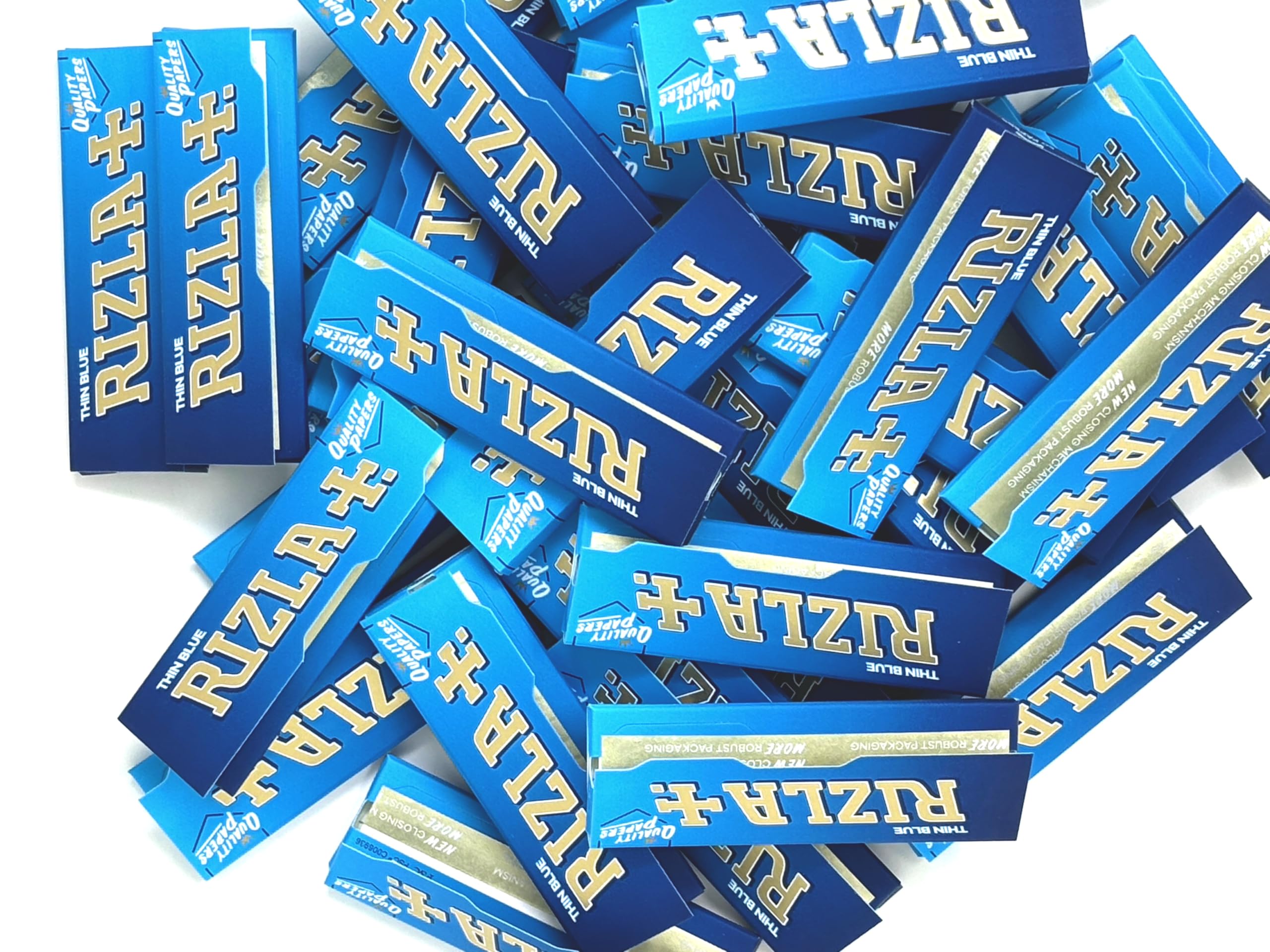 Rizla Regular Blue Rolling Papers - 15 Pack Booklets | Premium Thin Rolling Papers for Smooth Smoking Experience | Perfect for Hand-Rolled Cigarettes & Herbal Blends