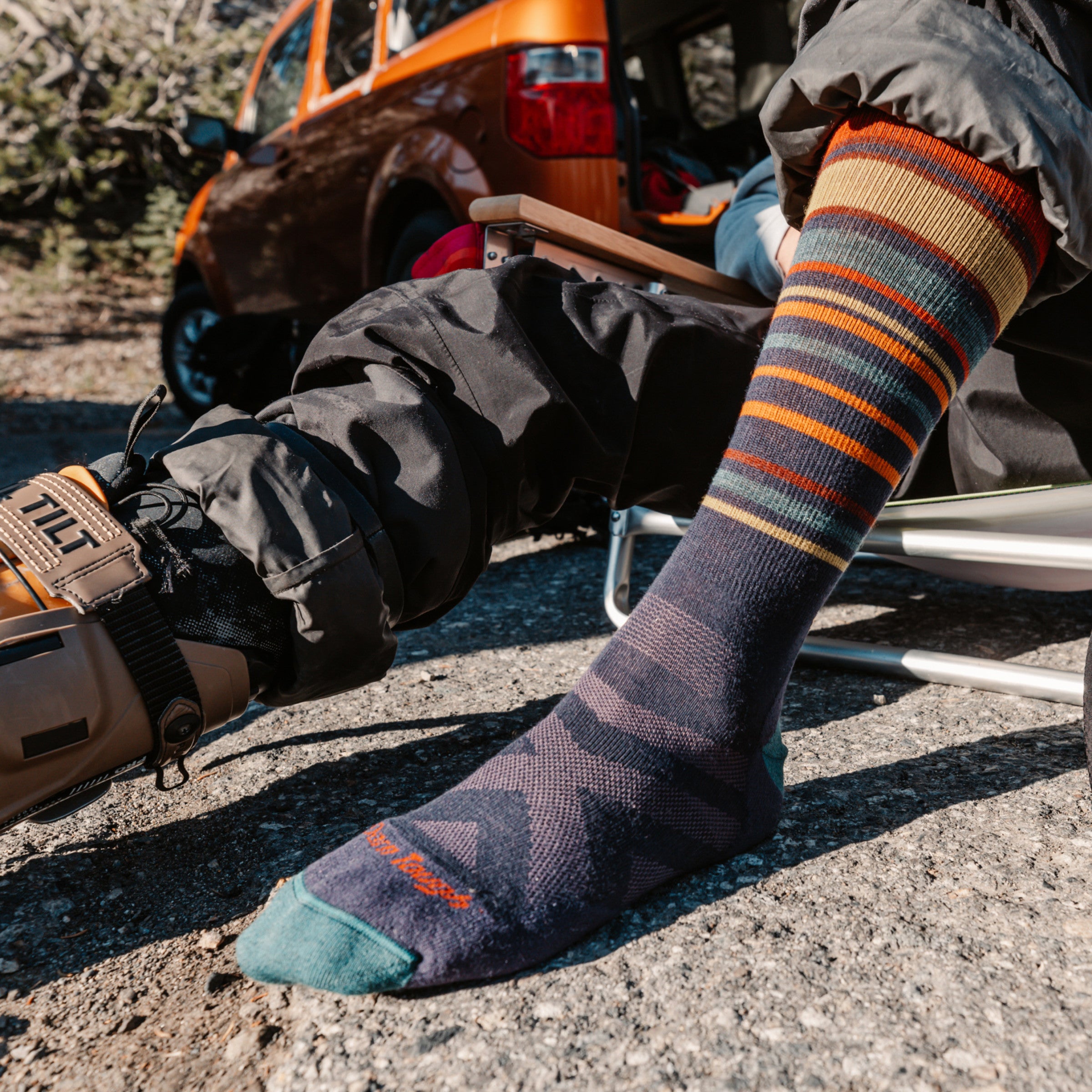 Men's Waterproof Ski & Snowboard Socks 2 Pack - Warm Thermal Winter Socks for Skiing, Snowboarding & Outdoor Activities