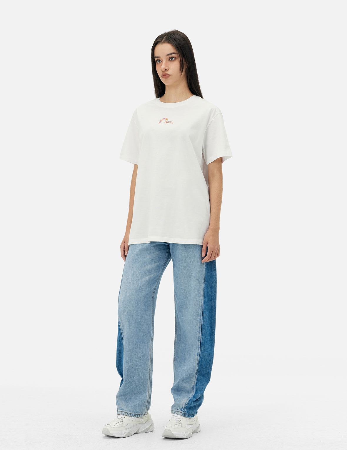 Distressed Seagull Balloon Fit Jeans - Vintage Crackle Wash Denim for Women | Perfect for Casual Outfits, Street Style & Everyday Wear