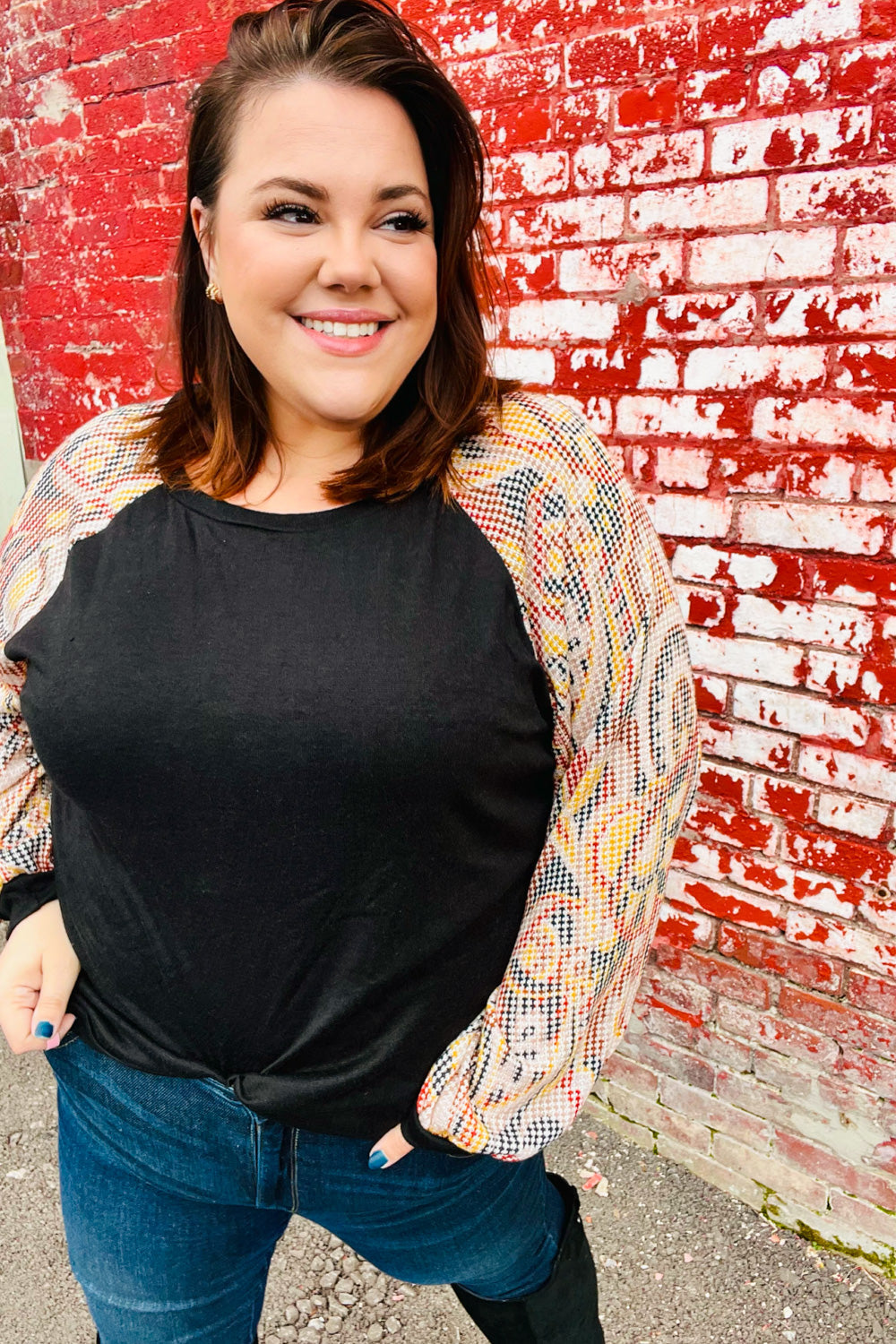 Stylish Black Abstract Print Textured Bubble Sleeve Top for Women | Trendy Blouse for Party, Date Night & Casual Outfits | Fashionable Long Sleeve Shirt for Fall & Winter