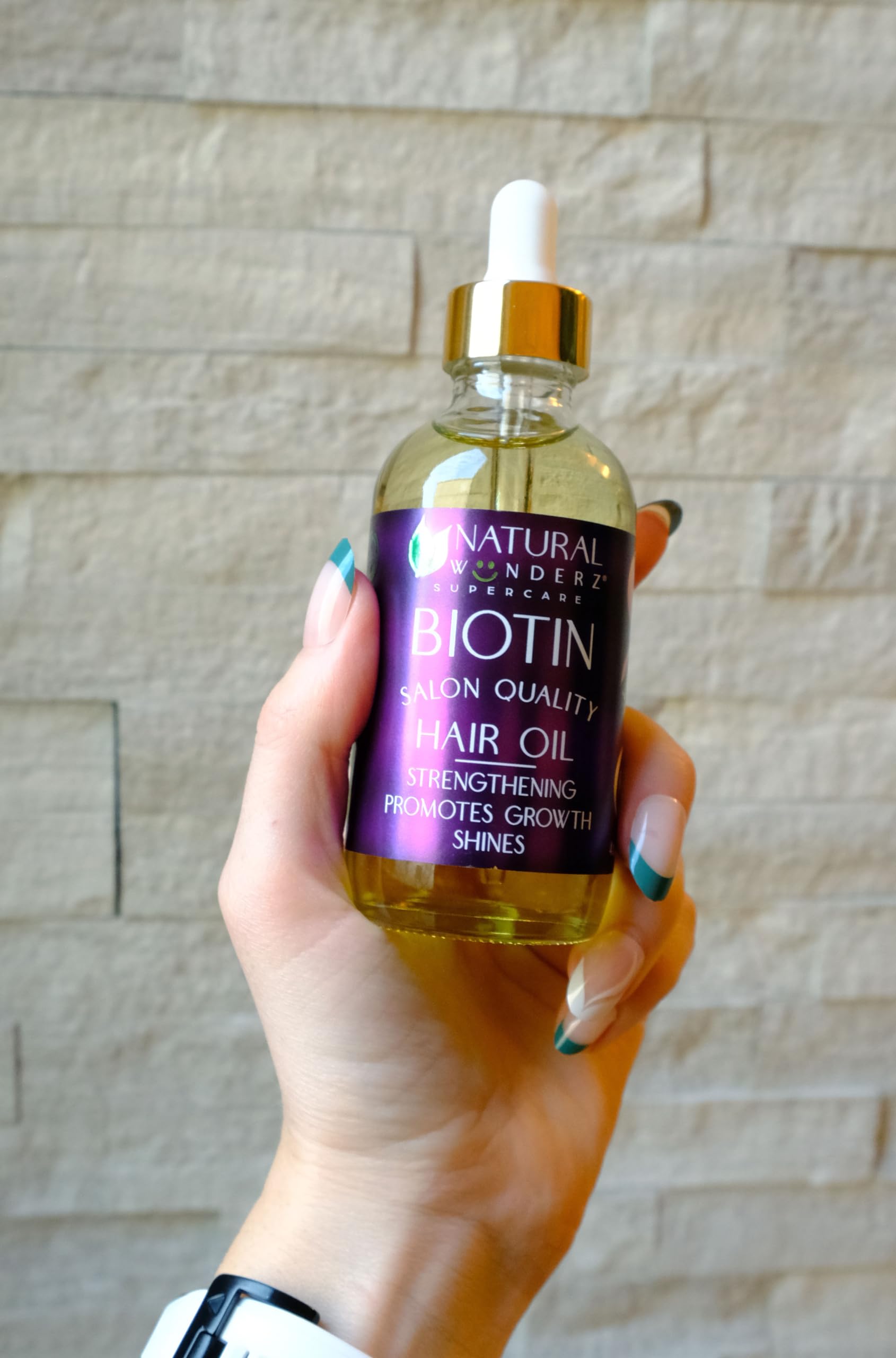 Biotin Hair Growth Oil with Collagen & Vitamin B7 - Thickening Serum for Dry Damaged Hair - Sulfate Free Vegan Scalp Treatment (4 Fl Oz) - Perfect for Daily Hair Care & Styling Routine