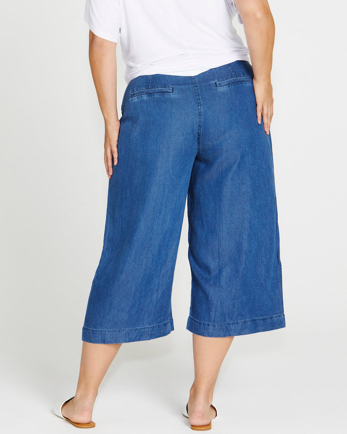 Betty Basics Apollo Bay Lyocell Crop Pants for Women - High Waisted Comfortable Trousers in Antique Indigo - Perfect for Yoga, Travel & Casual Wear
