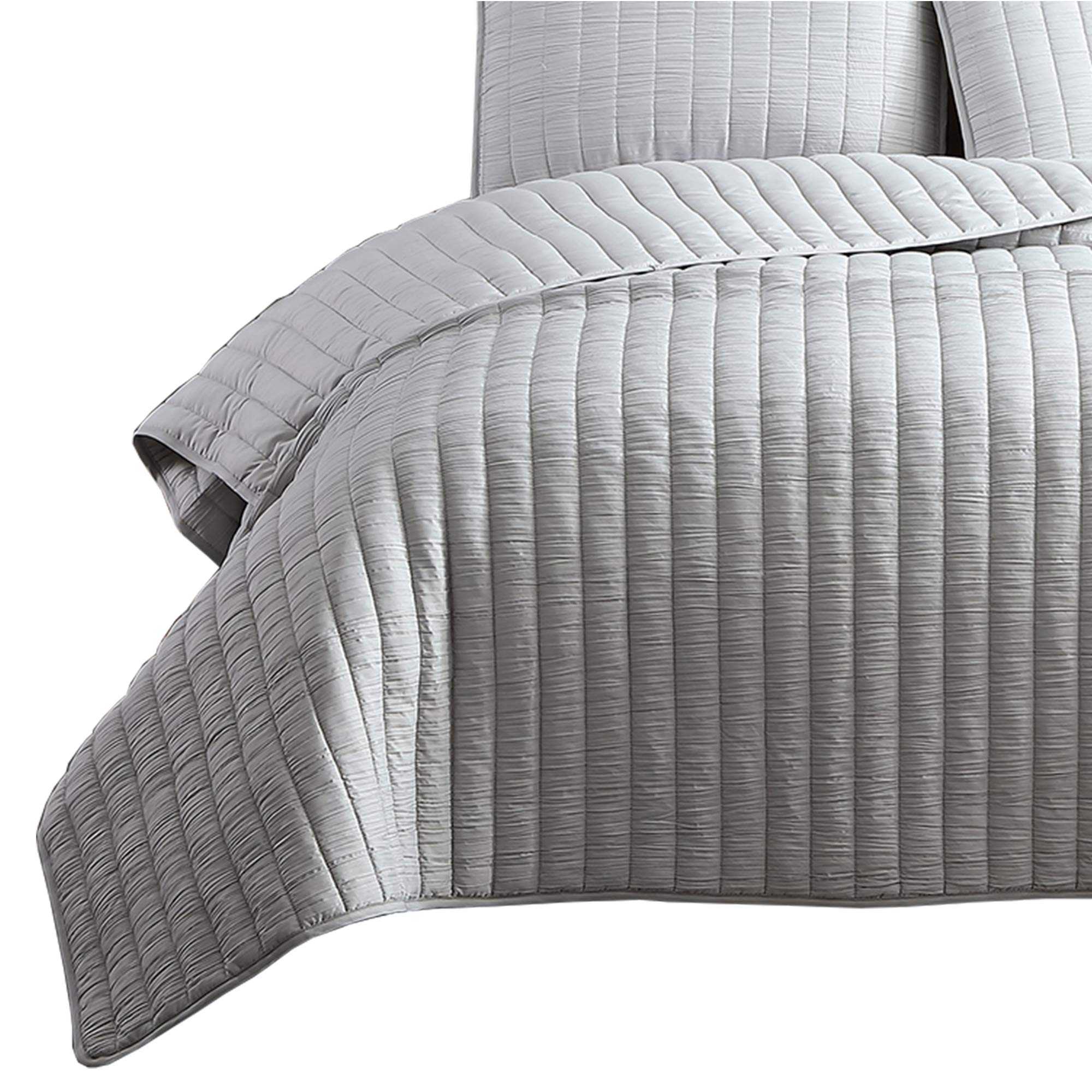 Benjara 3-Piece Queen Size Crinkle Coverlet Bedding Set with Vertical Stitching in Gray - Luxury Bedspread for Master Bedroom, Guest Room & Hotel Decor