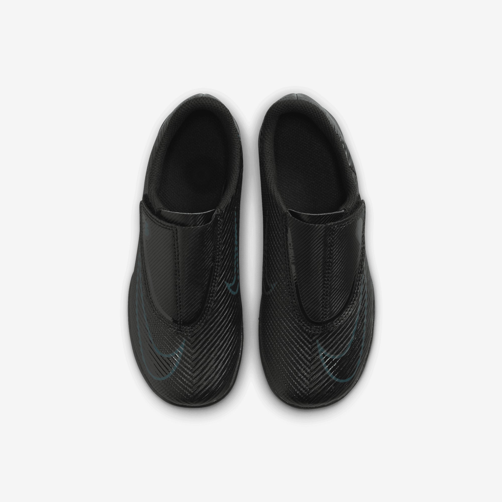 Nike Jr. Mercurial Vapor 16 Club Soccer Cleats - Youth Football Shoes for Boys & Girls - Lightweight & Durable for Turf & Grass Fields - Perfect for Training & Matches