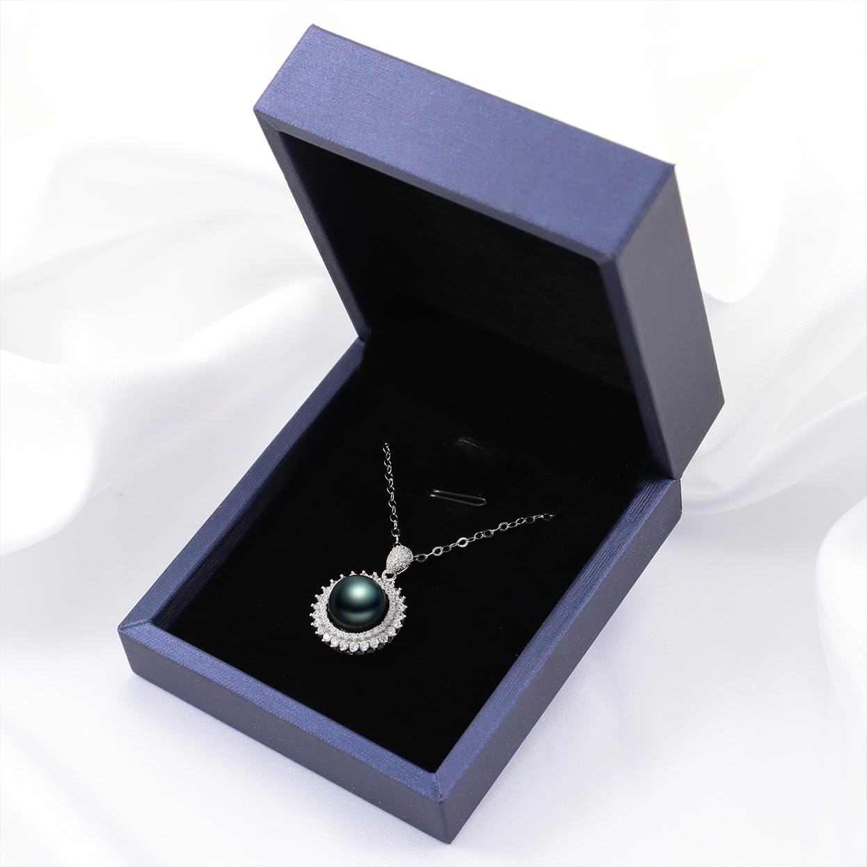 Tahitian Black Pearl Necklace for Women - 18K Gold Plated Sterling Silver Pendant - Elegant Gift for Wife, Mom, Girlfriend - Perfect for Wedding, Birthday, Anniversary, Mother's Day, Valentine's Day & Christmas - Luxury Jewelry for Special Occasions & Evening Events