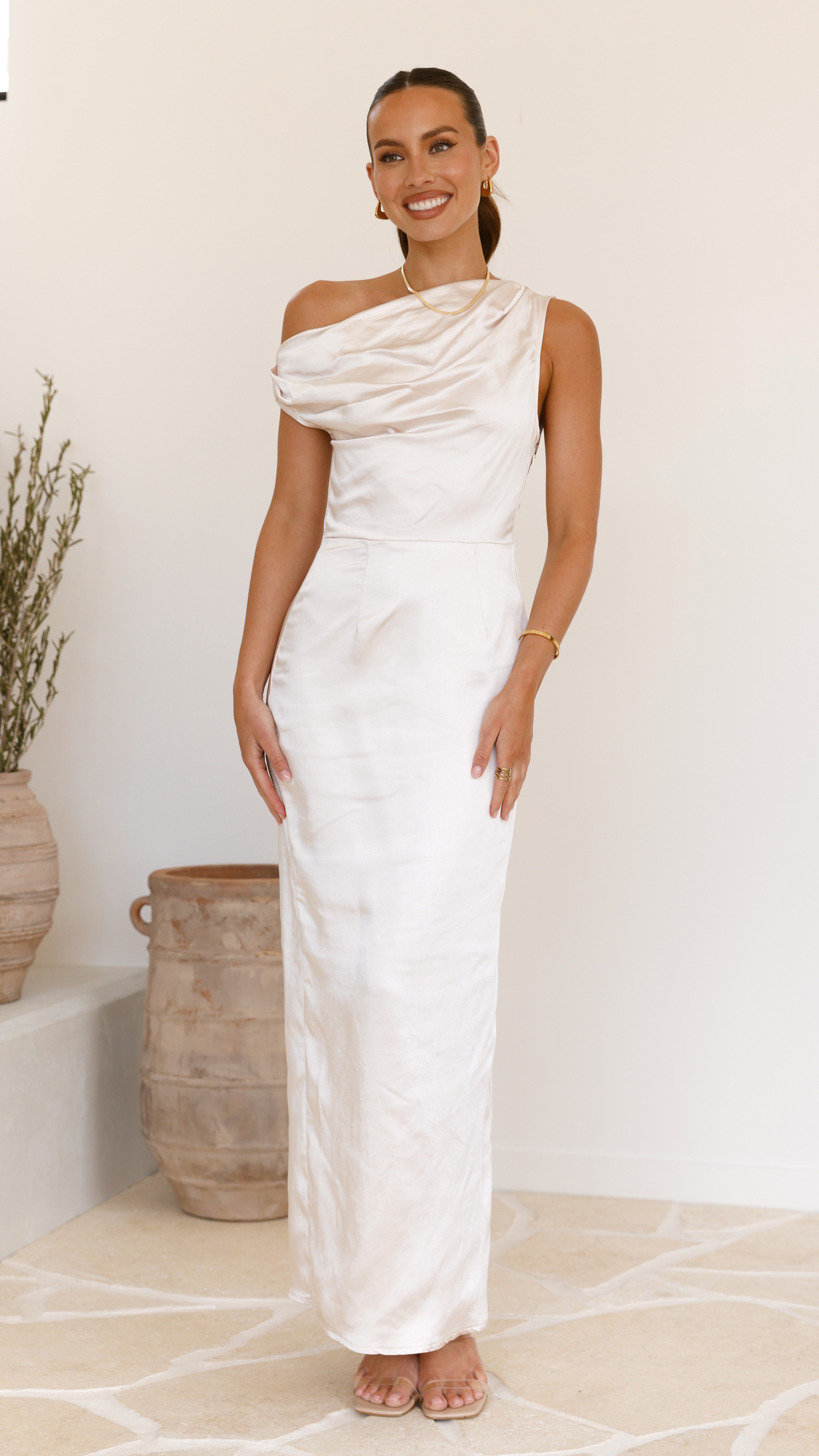 Harlowe Maxi Dress in Champagne - Elegant Long Flowy Dress for Women, Perfect for Weddings, Parties & Summer Outfits