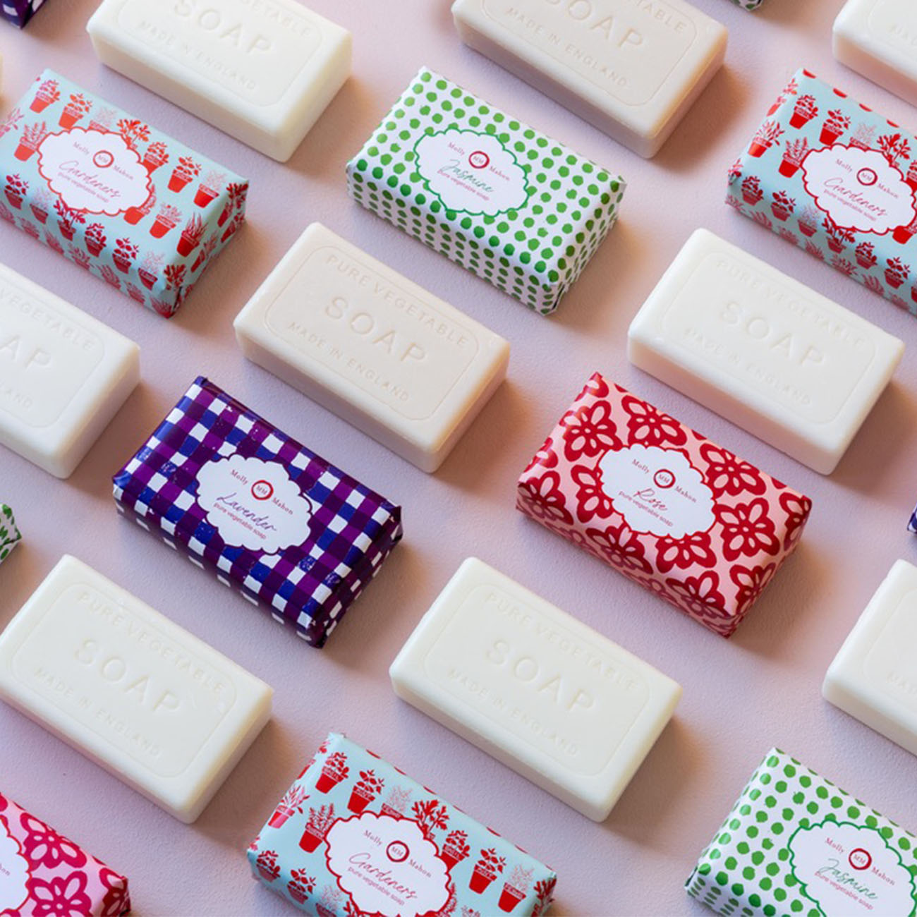 Organic Handmade Soap for Gardeners - Natural & Moisturizing Bar Soap with Essential Oils - Perfect for Post-Gardening Hand Care & Relaxation