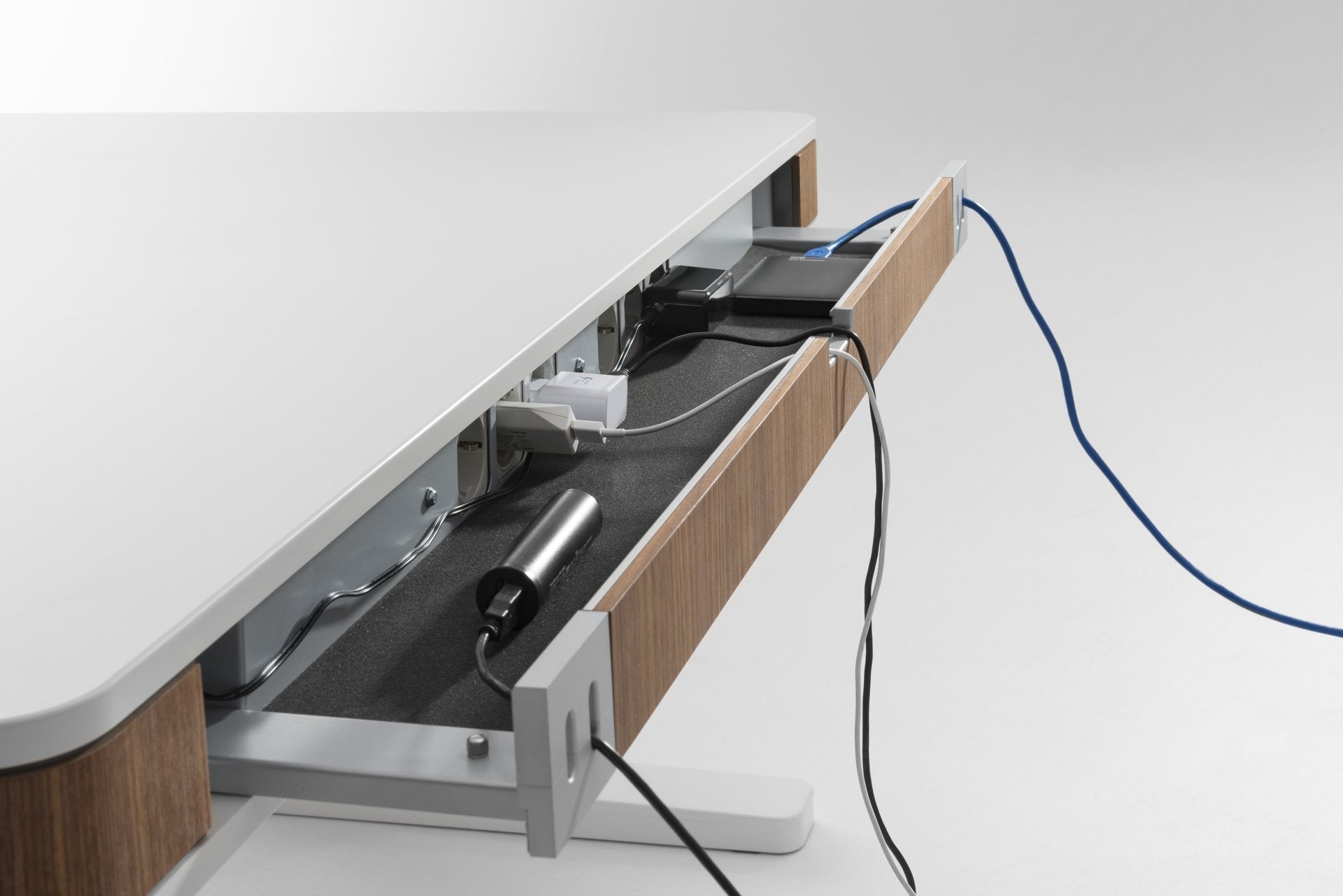 Moll T7 Electric Standing Desk - Adjustable Height Ergonomic Home Office Desk for Work & Study - Perfect for Remote Work, Gaming & Small Spaces