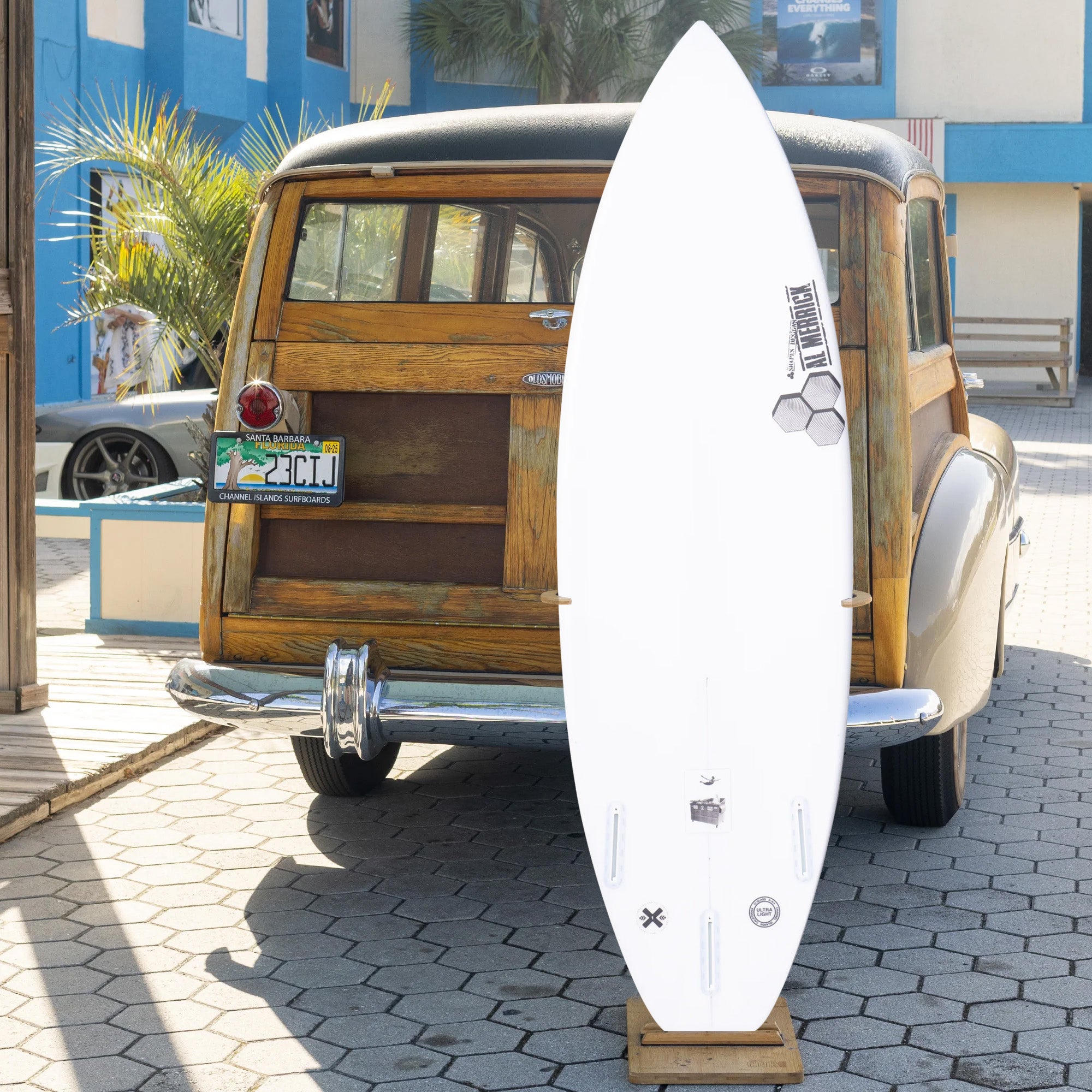 Channel Islands Dumpster Diver 2 Spine Tek 6'1 Surfboard with Futures Fins - Perfect for Intermediate Surfers in Beach Breaks and Small Waves