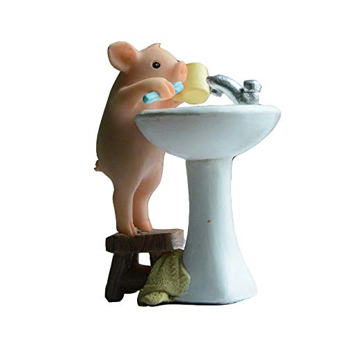 Toothbrushing Pig