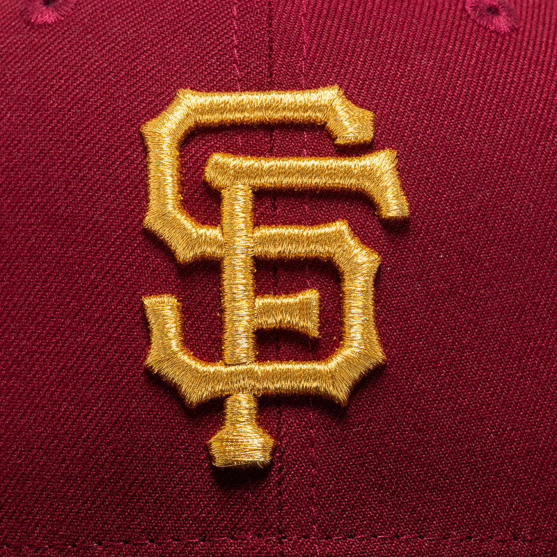 New Era x Politics San Francisco Giants 59FIFTY Fitted Cap - Cardinal/Black - Official MLB Baseball Hat for Men & Women - Perfect for Games, Streetwear & Fan Collections