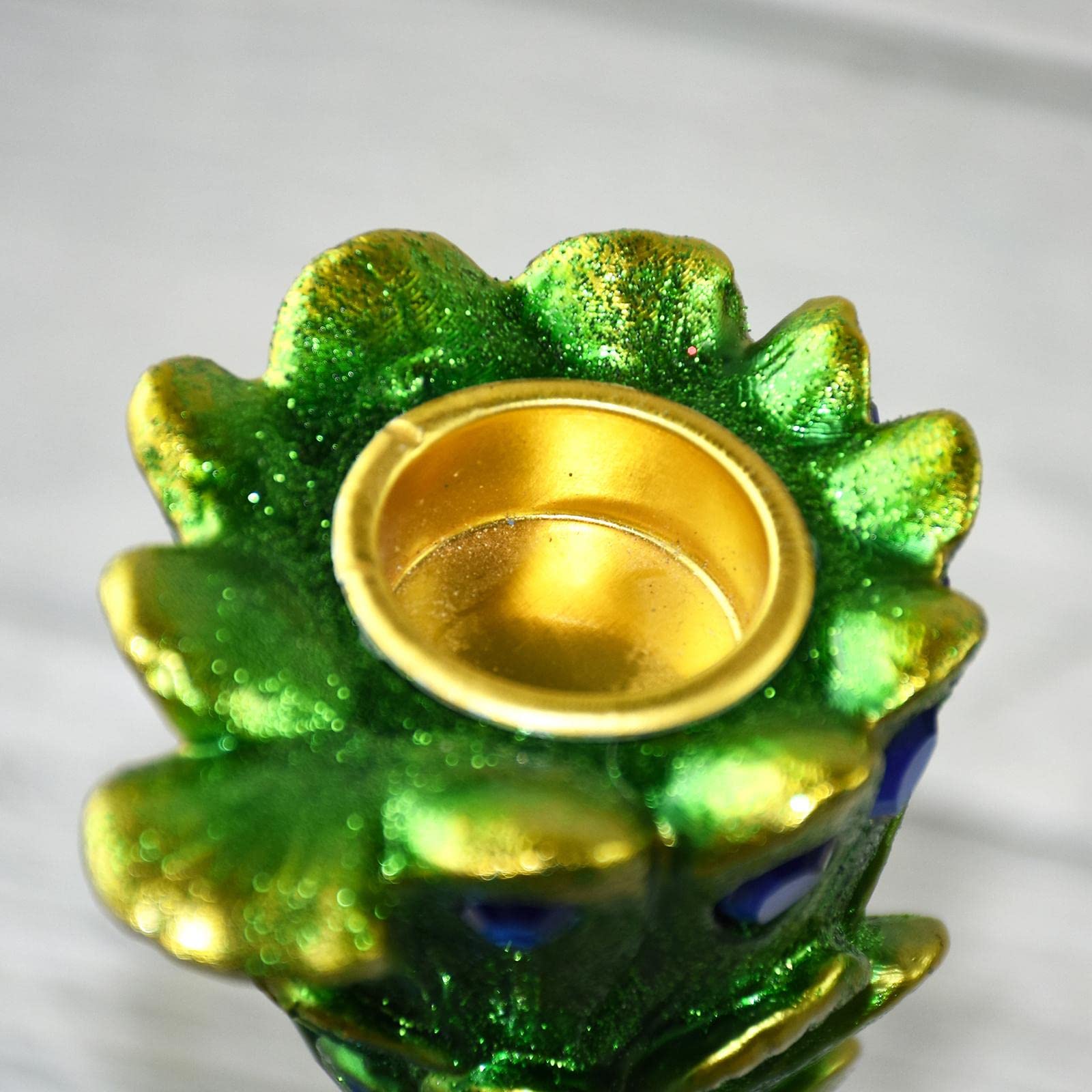 Elegant Peacock Candle Holder Sculpture - Handcrafted Table Centerpiece Decor for Living Room, Wedding, Dining Room & Home Decor