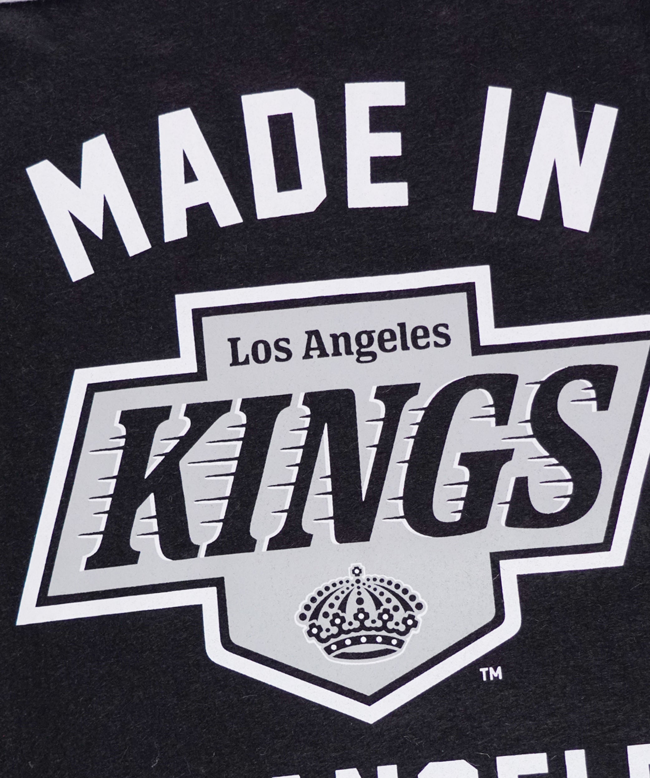 Los Angeles Kings NHL Camp Flag – Premium Oxford Pennant – Made in USA – Perfect for Game Day, Tailgating & Fan Cave Decor