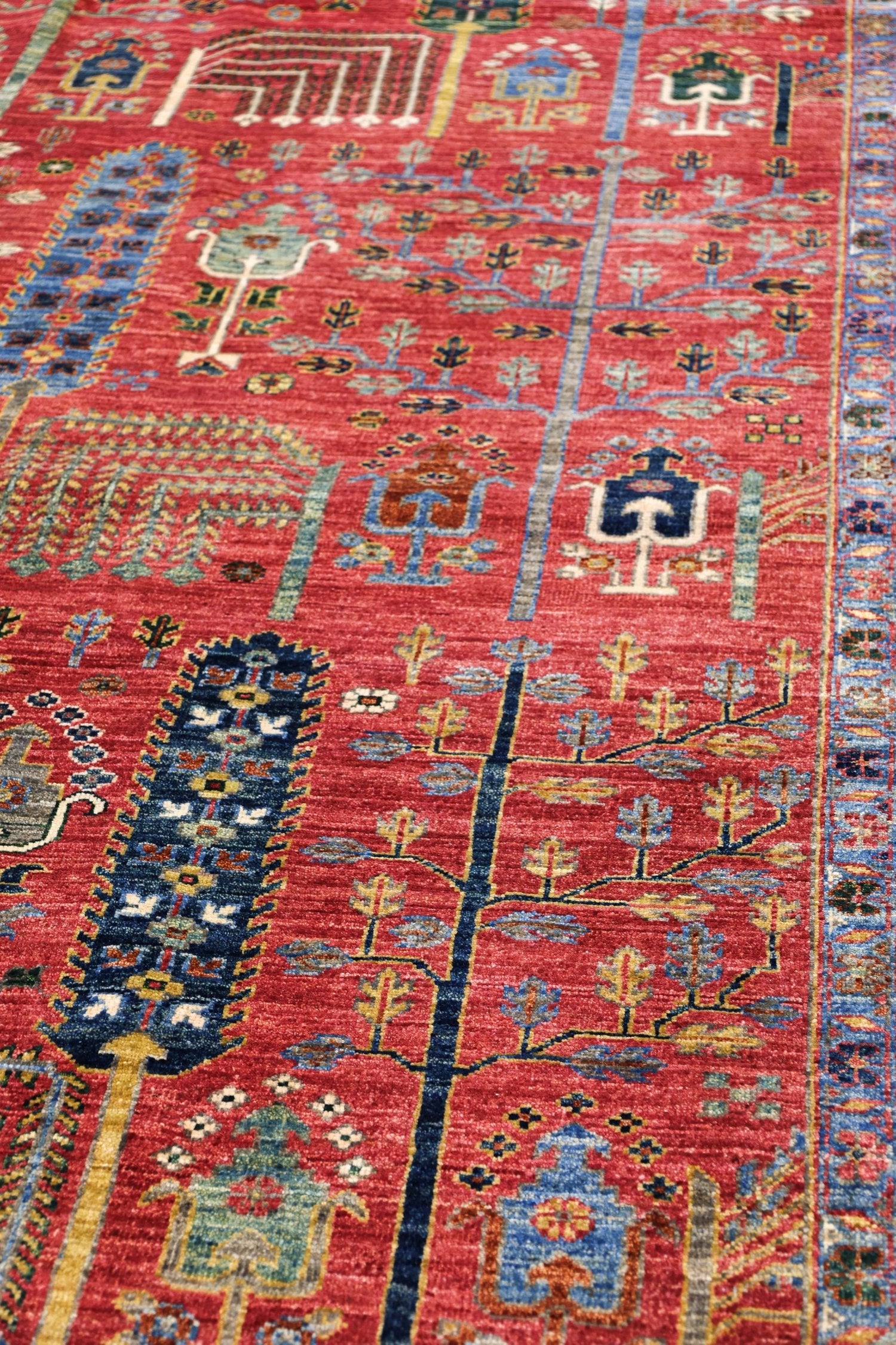 Handwoven Bakshaish Willow Tribal Rug - Authentic Persian Vintage Design J78540 - Perfect for Boho Living Room, Bedroom & Home Decor