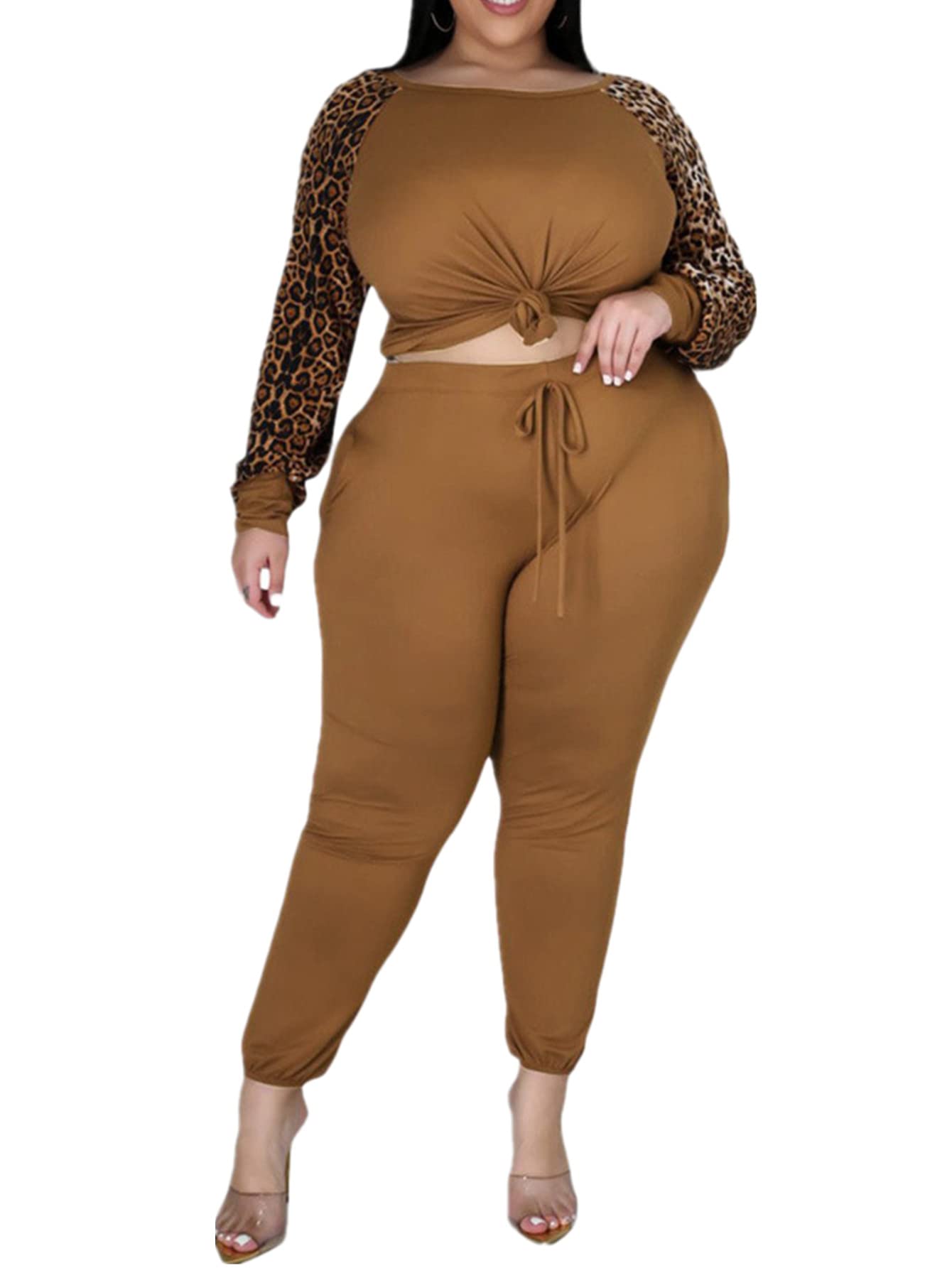 Women's Plus Size Leopard Print 2-Piece Sweatsuit Set - Comfortable Tracksuit with Top & Sweatpants for Lounge, Workout & Casual Wear