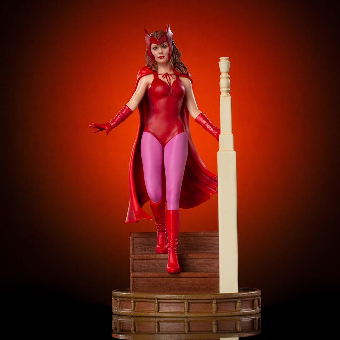 Iron Studios WandaVision Wanda (Halloween) Art Scale 1/10 Statue - Collectible Marvel Superhero Figure for Display & Home Decor