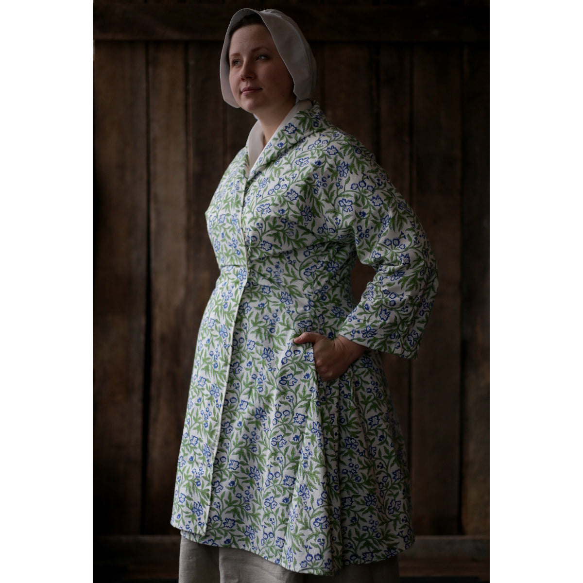 Women's Floral Printed Cotton Nightgown - Soft & Comfortable Sleepwear for Relaxing at Home or Lounging