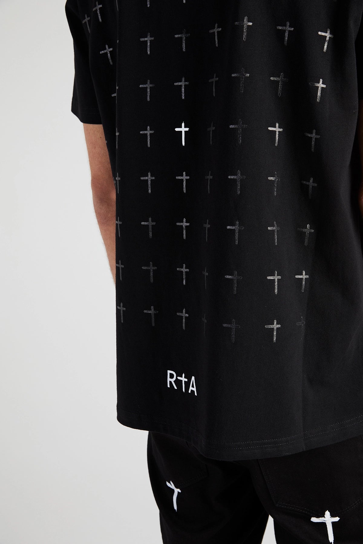 LIAM TEE | Black Ripped Cross Graphic T-Shirt for Men - Stylish Streetwear for Casual Outings & Music Festivals