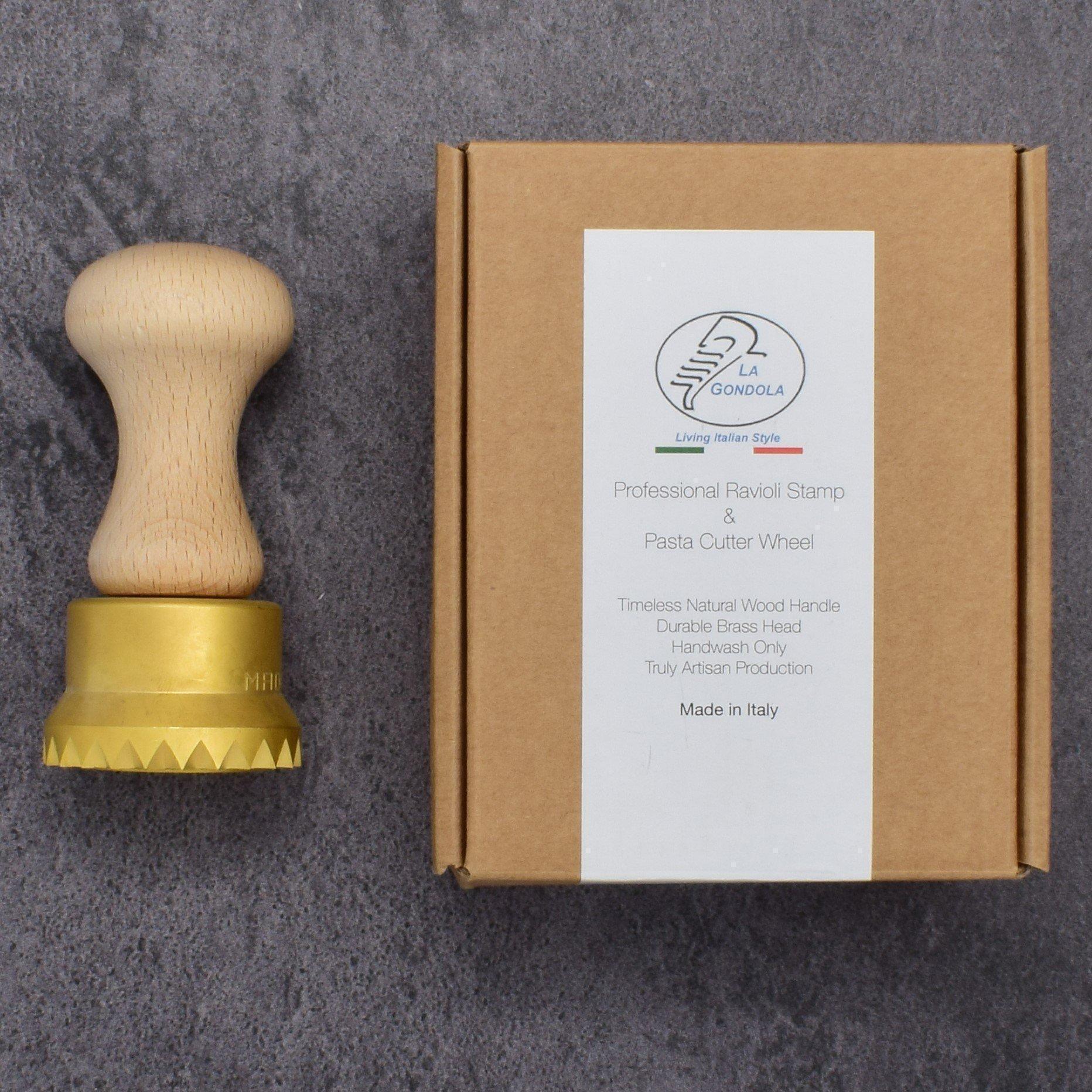 La Gondola Fluted Round Stamp - Elegant Embossing Tool for Scrapbooking, Card Making & DIY Crafts - Perfect for Wedding Invitations, Gift Wrapping & Paper Projects